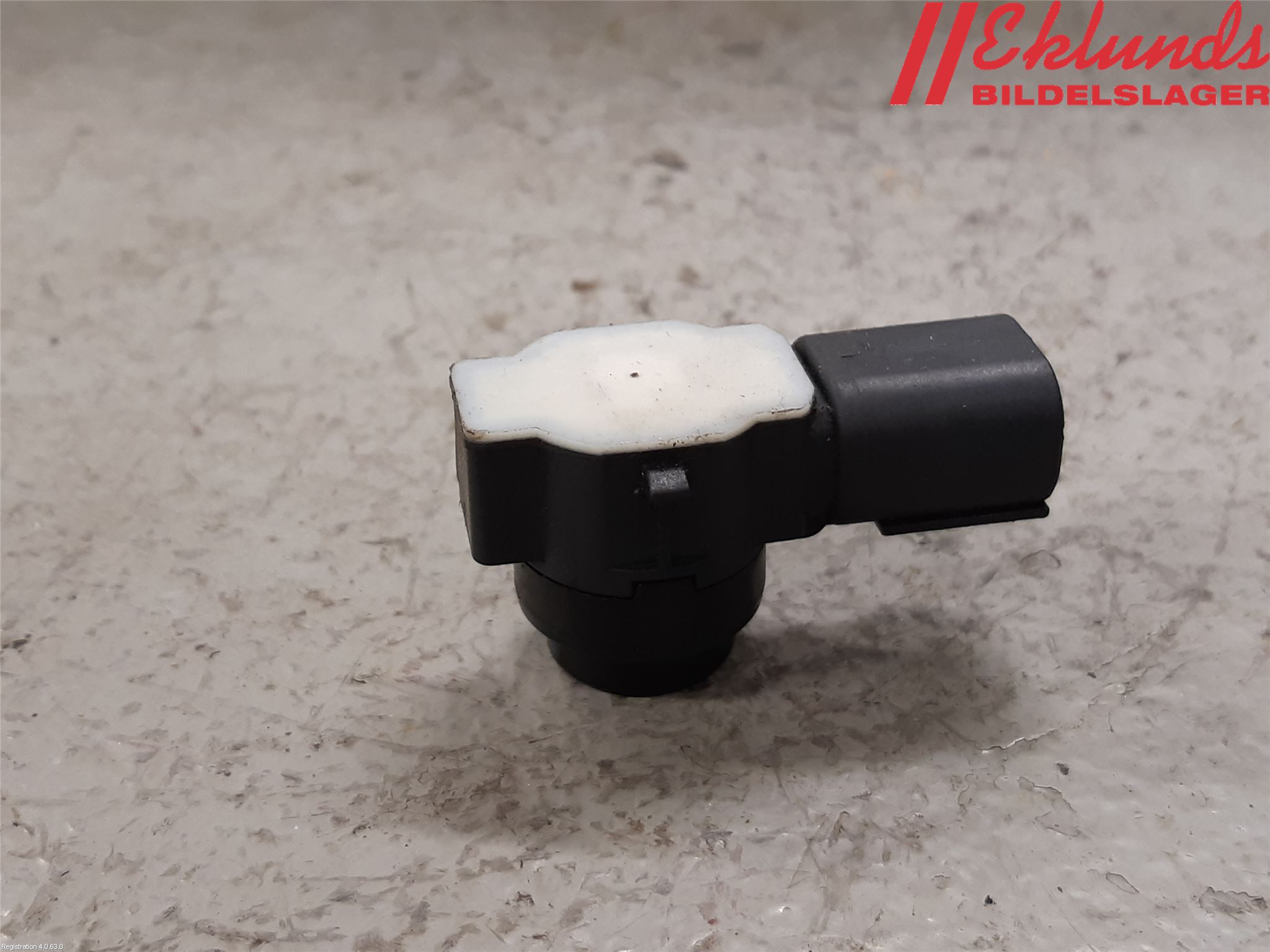 Toyota PROACE II 16- Parkeringshjälp Frontsensor