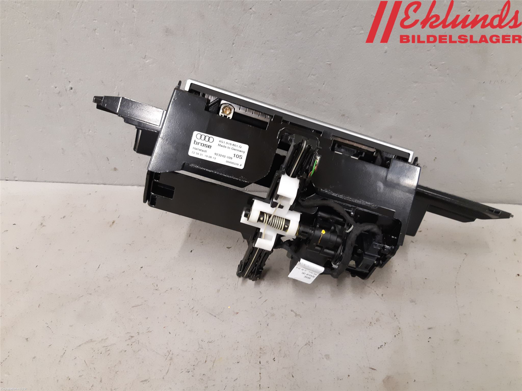 Audi A6/S6 4G 11-18 Bildskärm