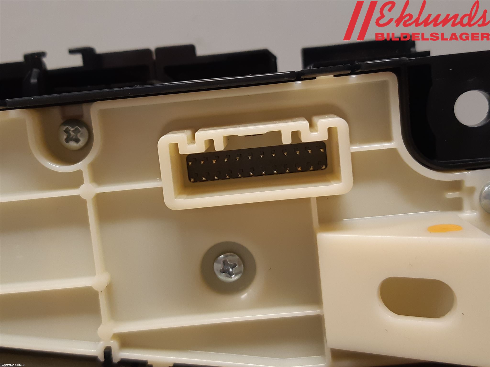 Toyota RAV4 19- Strömställare Växellåda