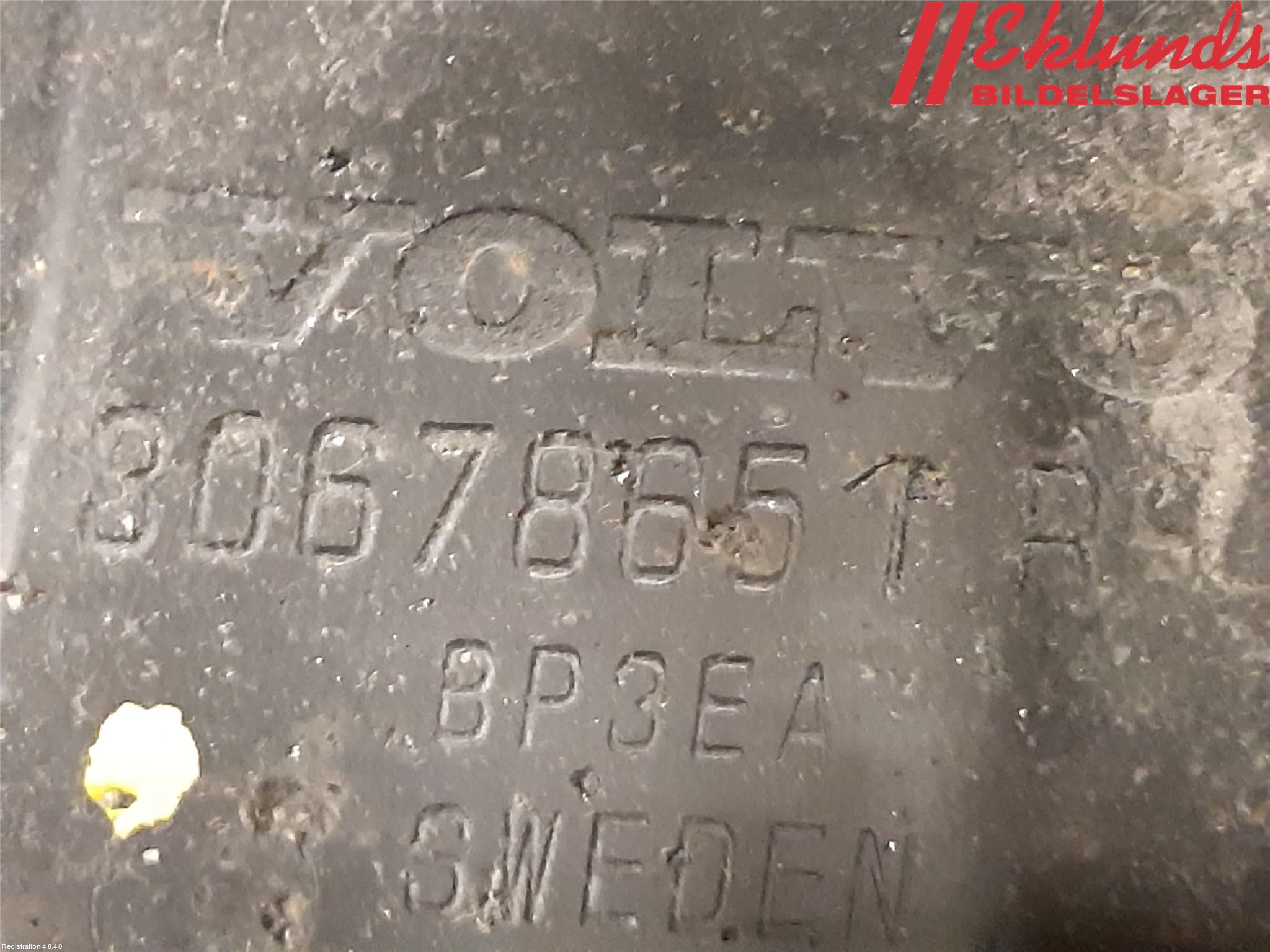 Volvo V70 14-16 Stötfångarfäste Bak Hö