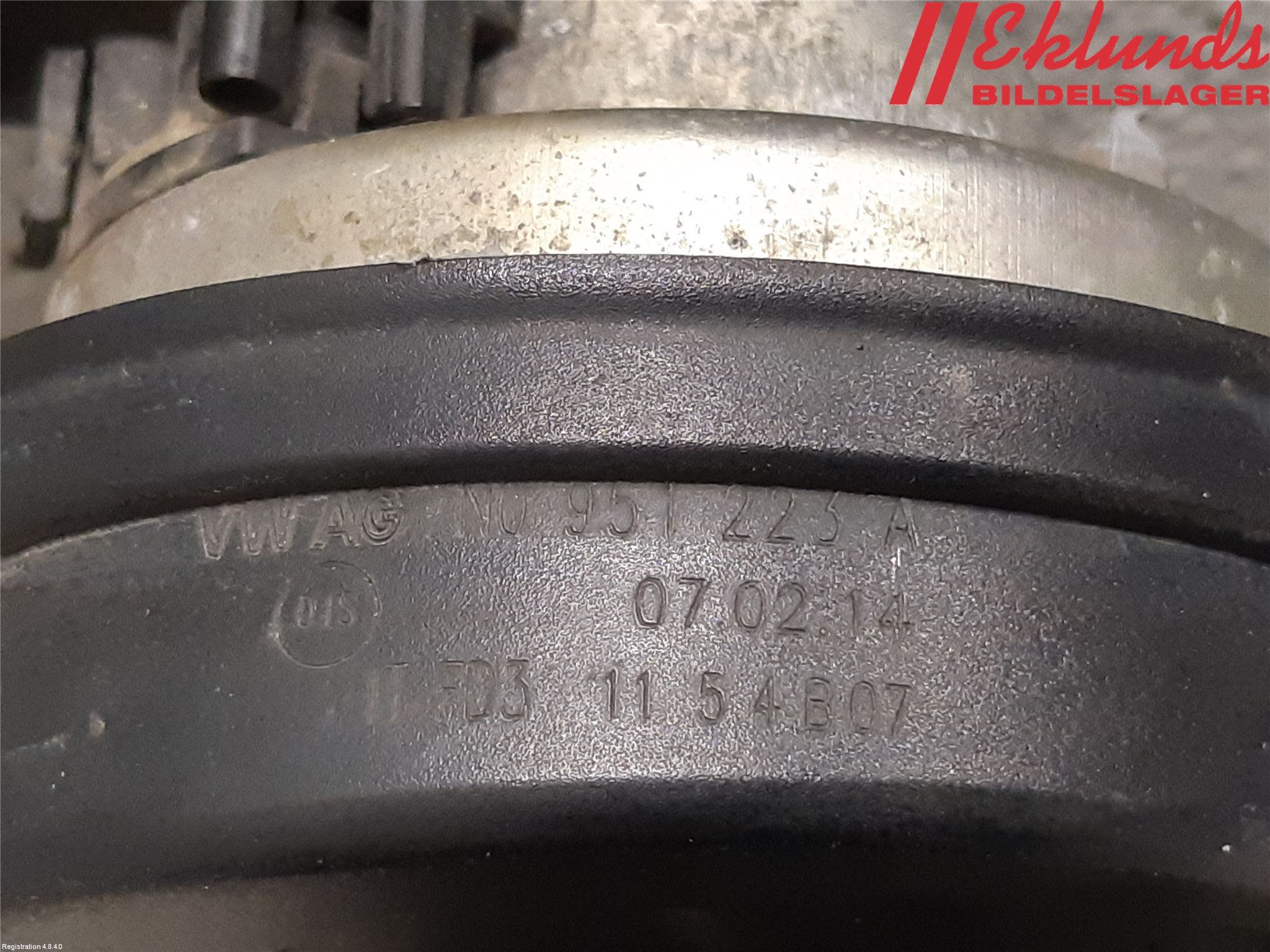 Volkswagen VW PASSAT 11-14 Signalhorn