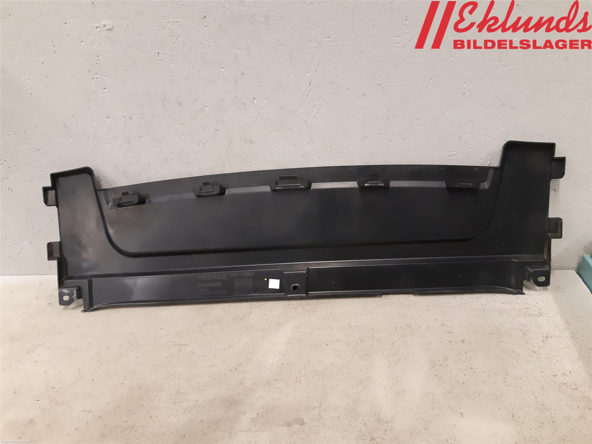 Volvo XC90/RECHARGE 16- Täckplast Front