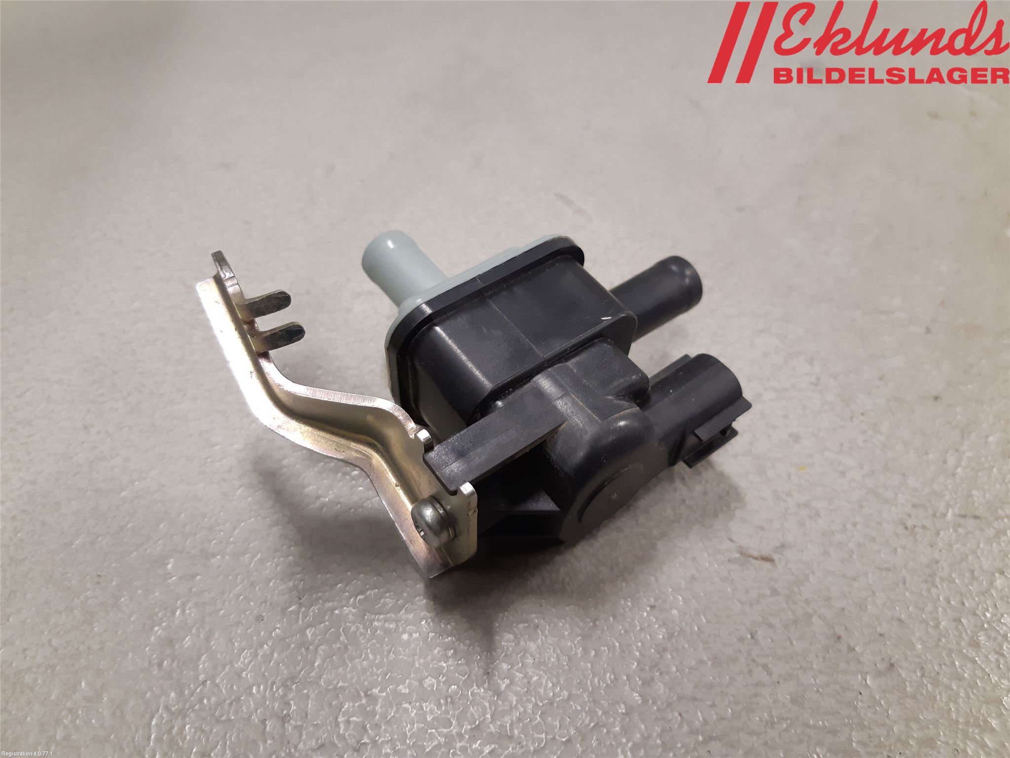 Toyota RAV4 19- Vakuumventil