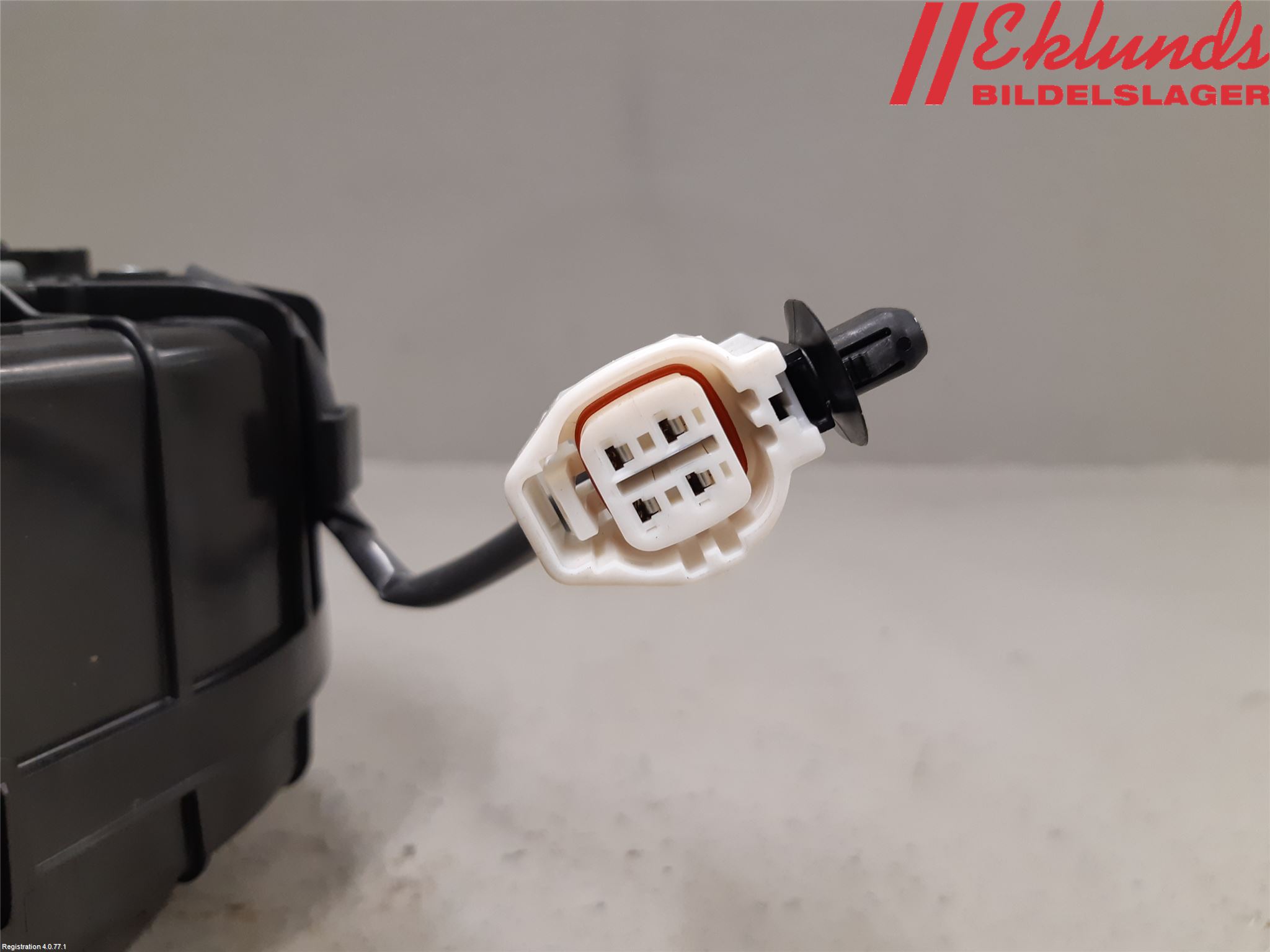 Toyota RAV4 19- Kylfläkt El