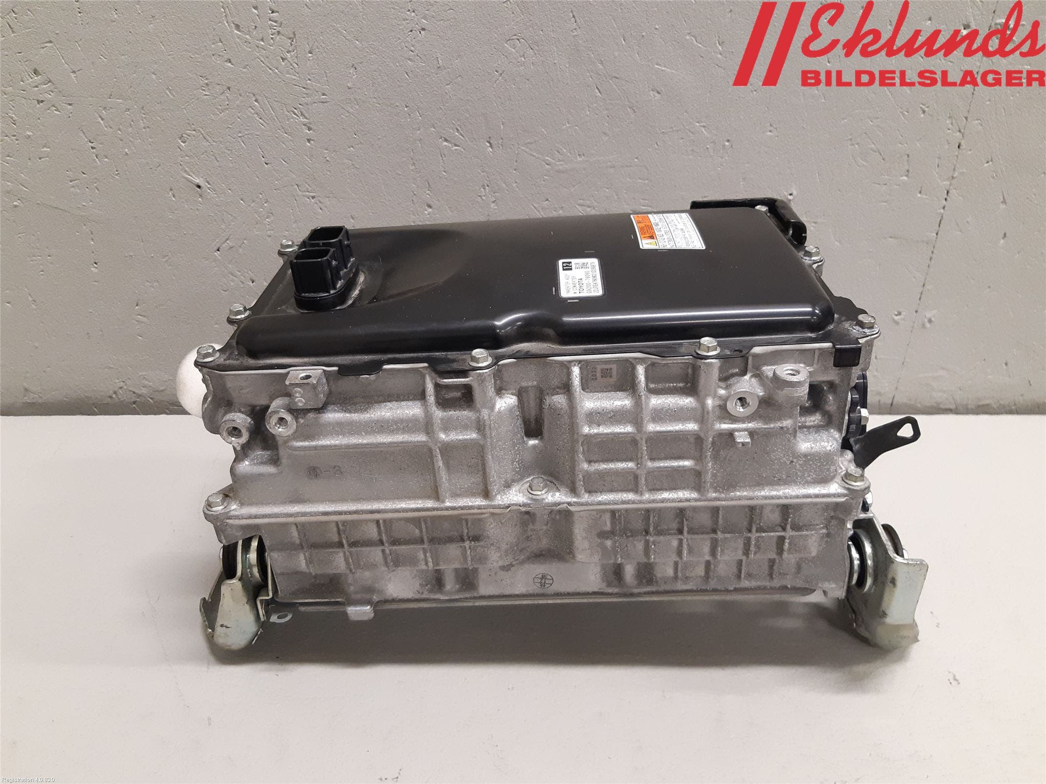 Toyota COROLLA 19- Inverter Hybrid