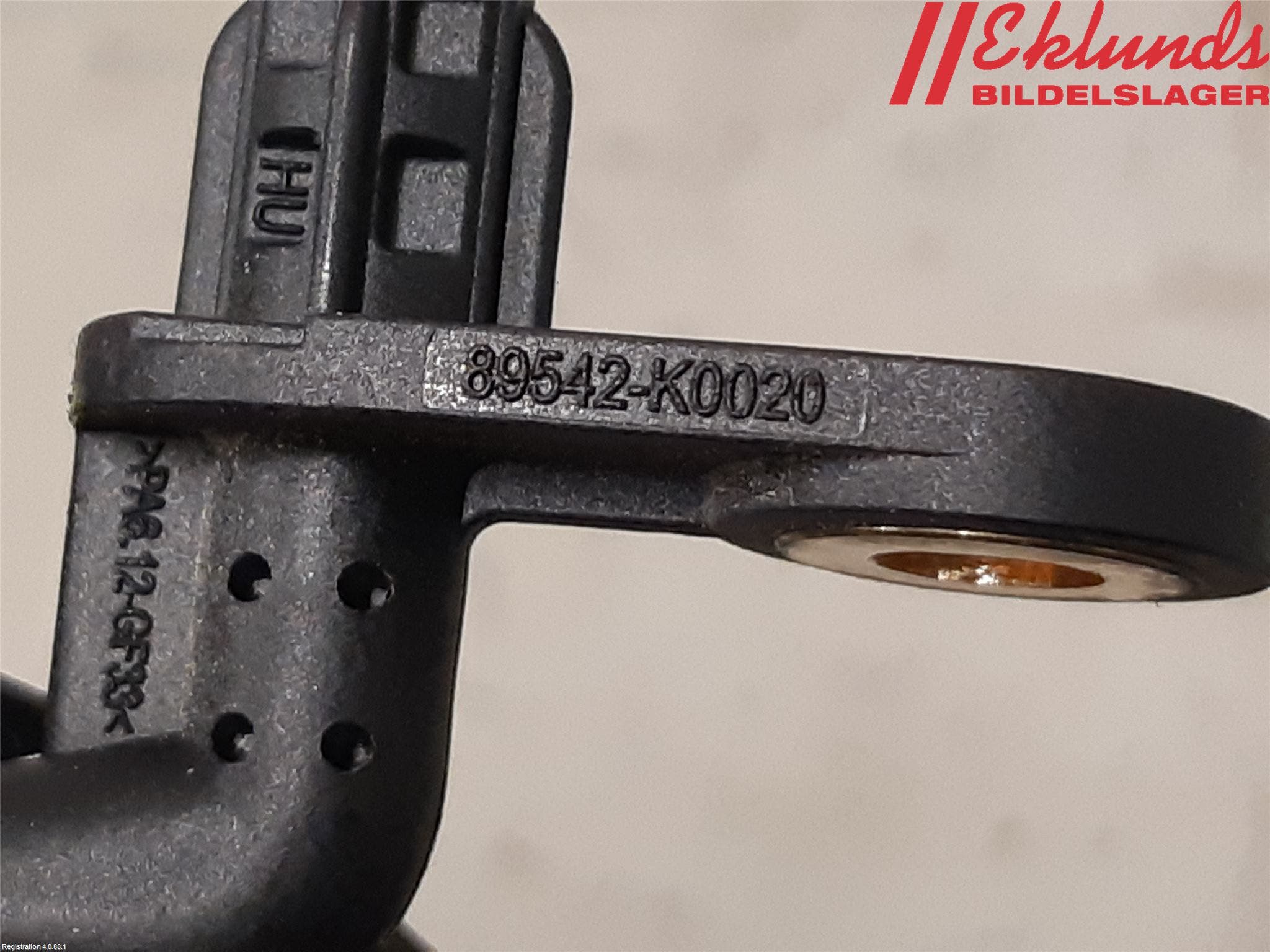 Toyota YARIS XP21 20- Abs Sensor