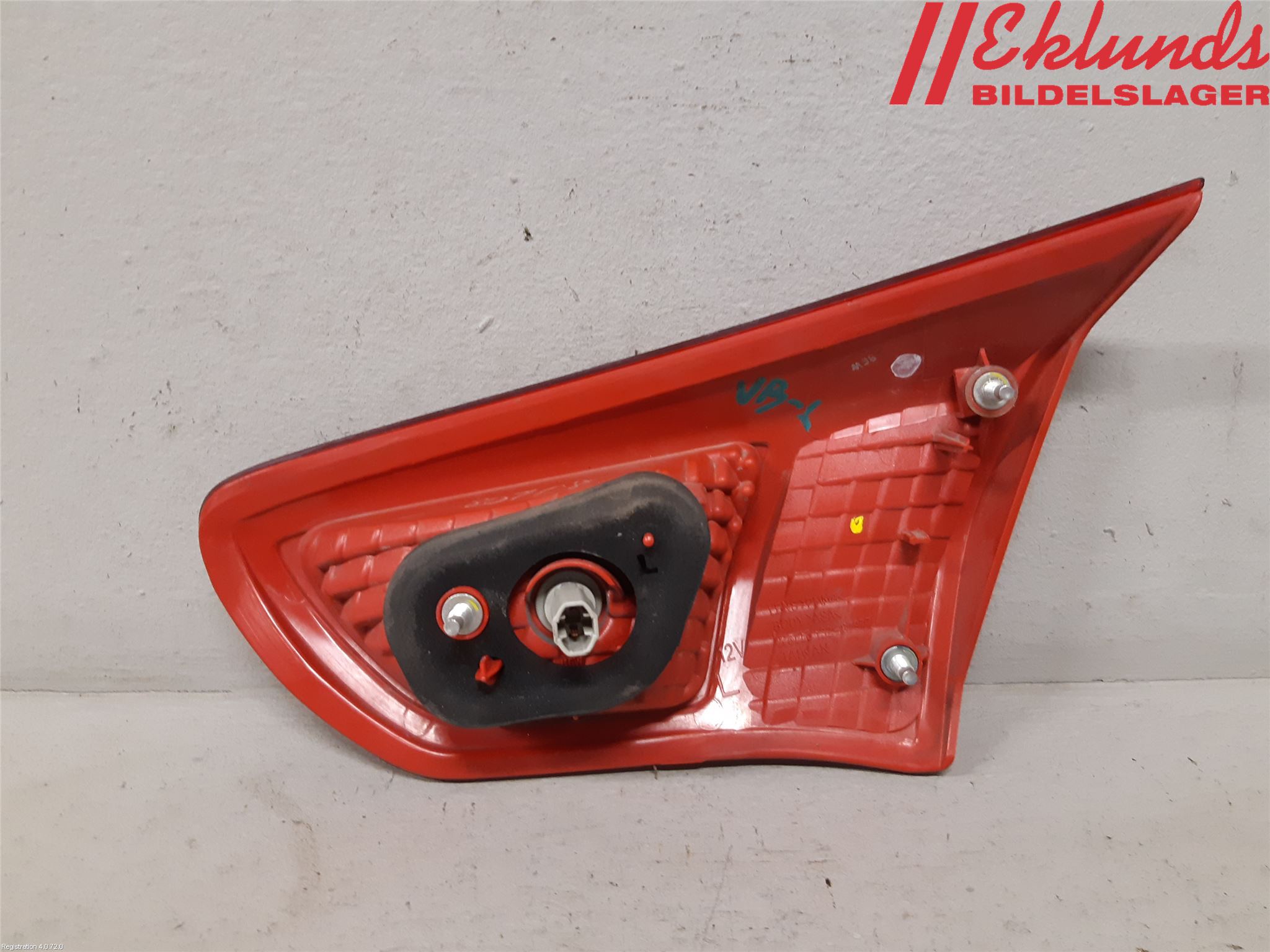 Mitsubishi LANCER 07-14 Bakljus Lucka Vä