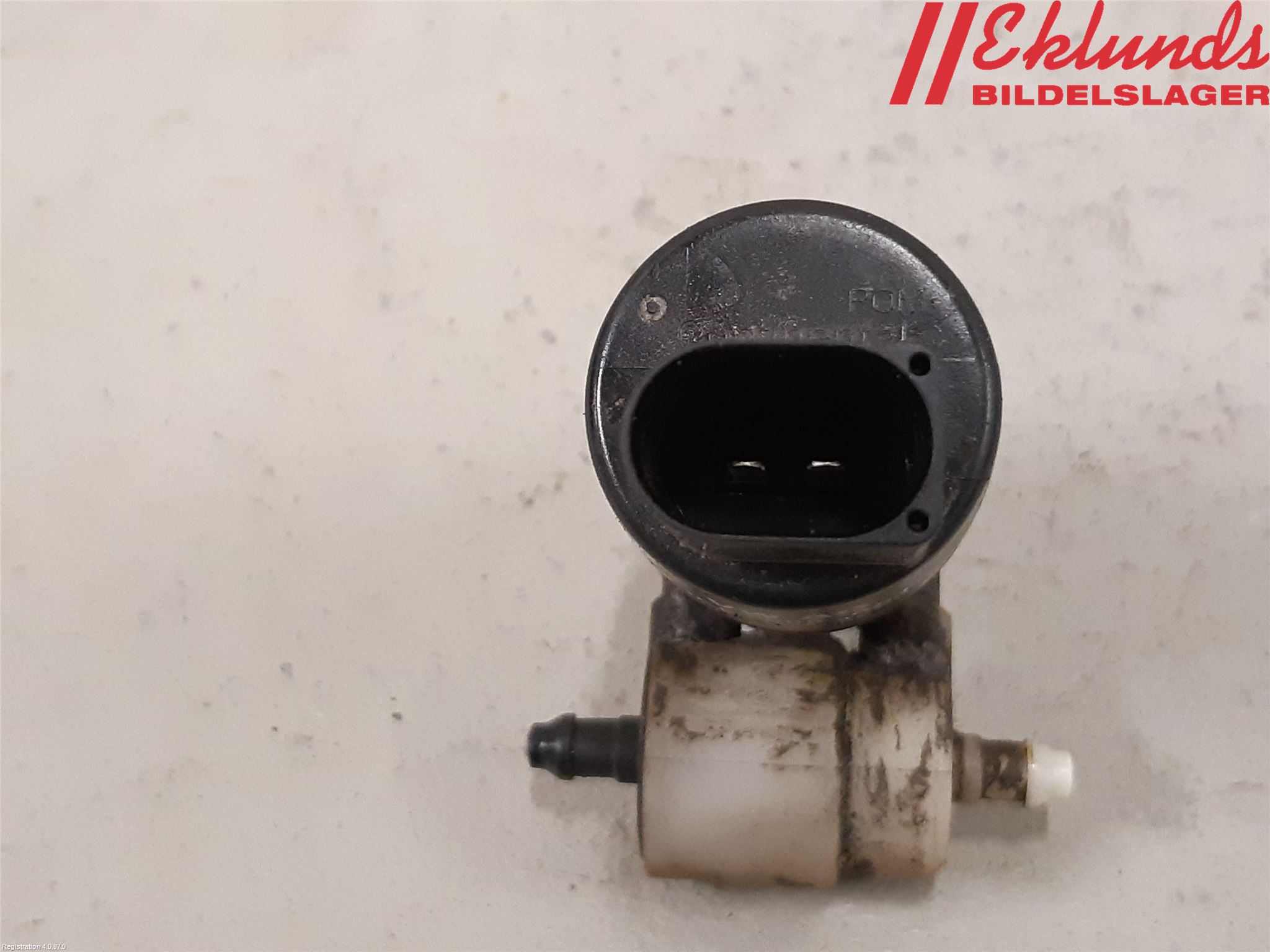 Volkswagen VW CADDY 11-15 Spolarpump Vindruta
