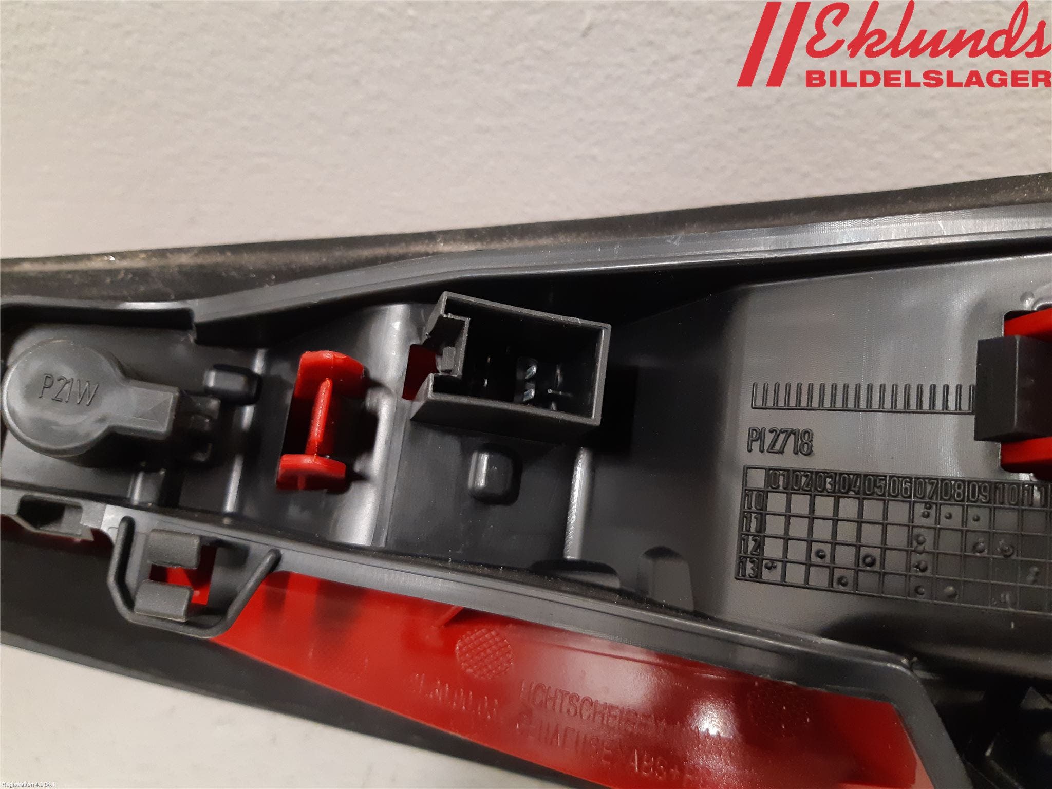 Audi Q3 8U 12-18 Bakljus Vänster