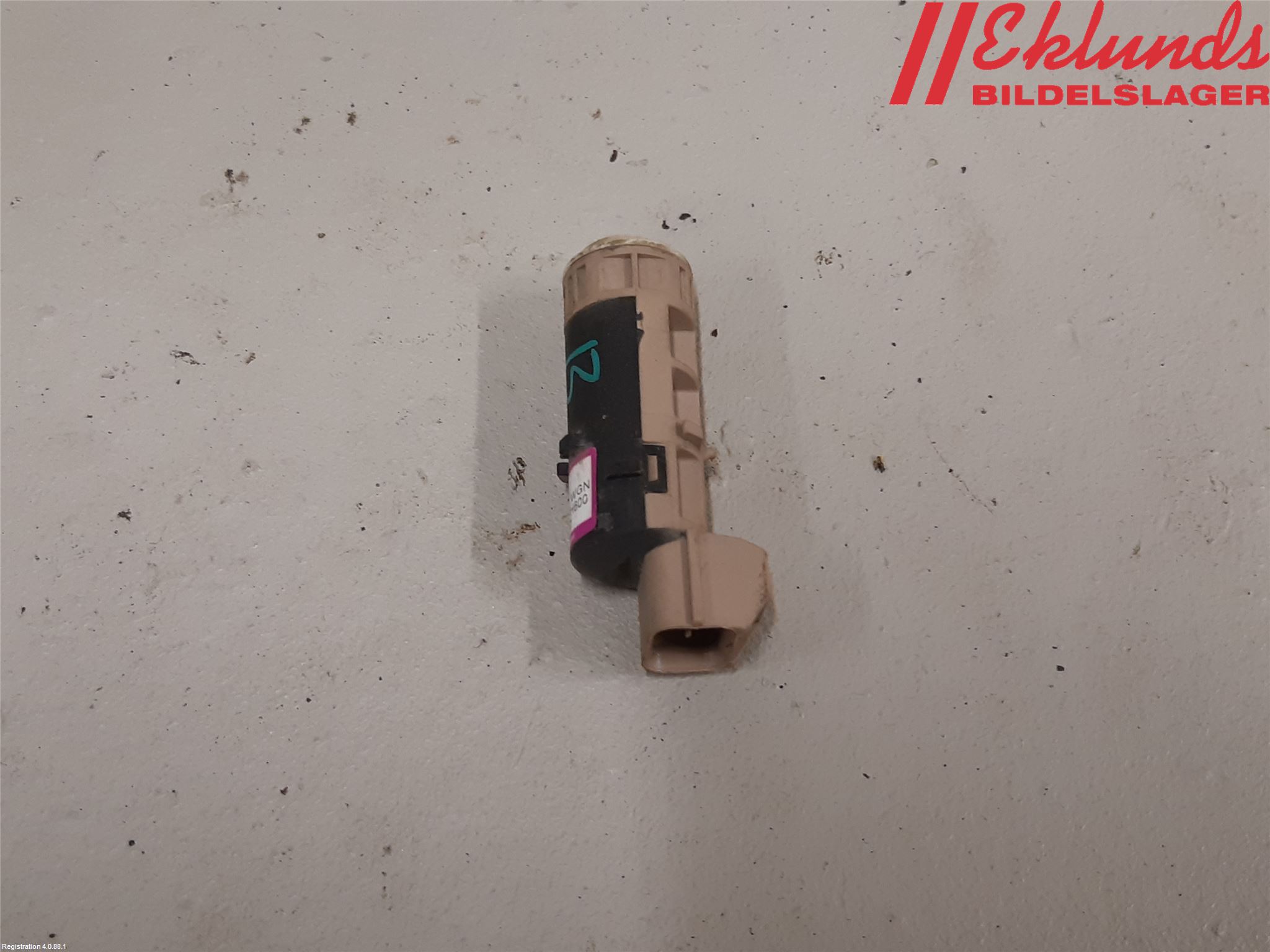 Kia CEED 06-12 Parkeringshjälp Backsensor