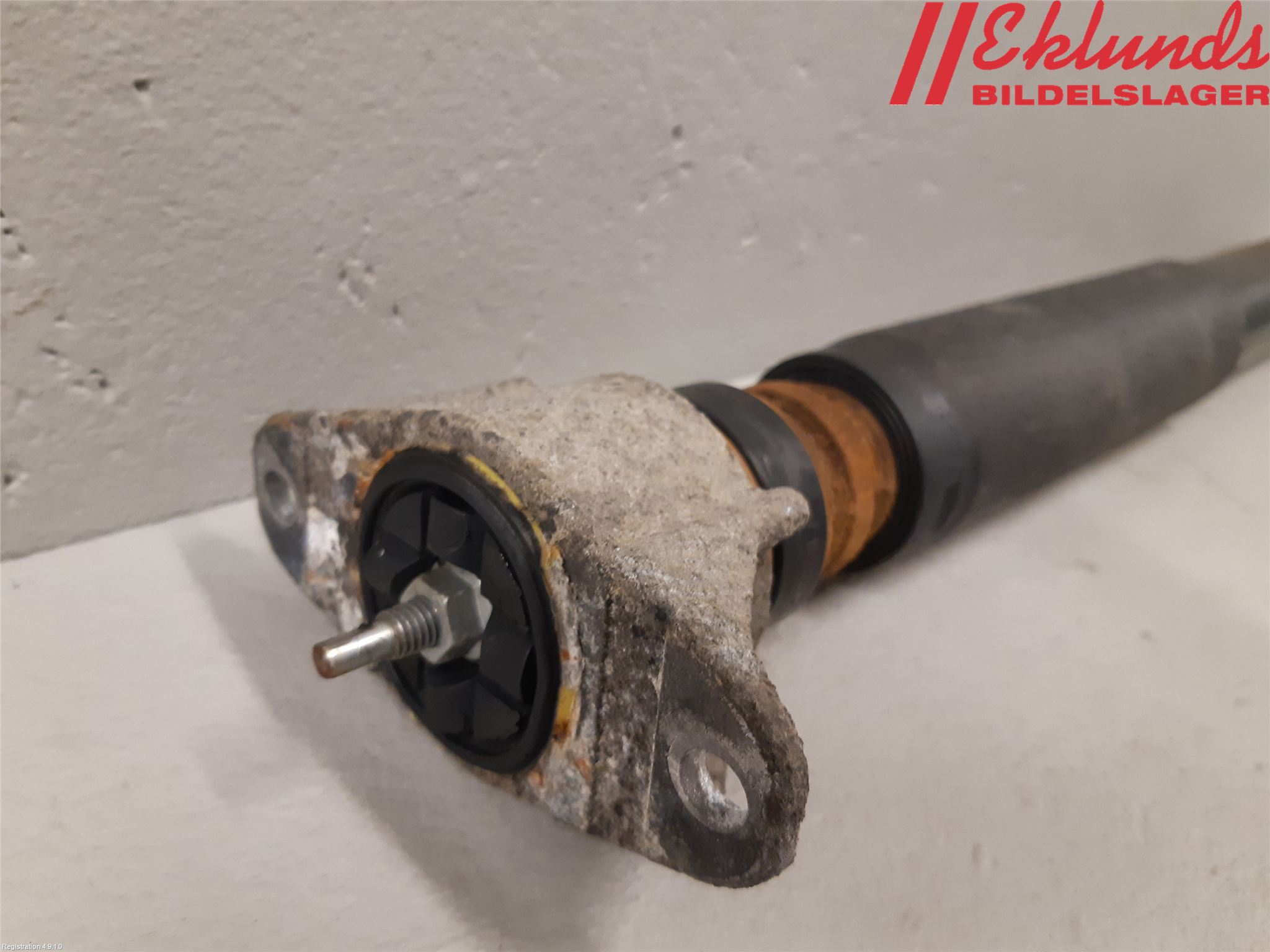 Ford KUGA 08-12 Stötdämpare Bak