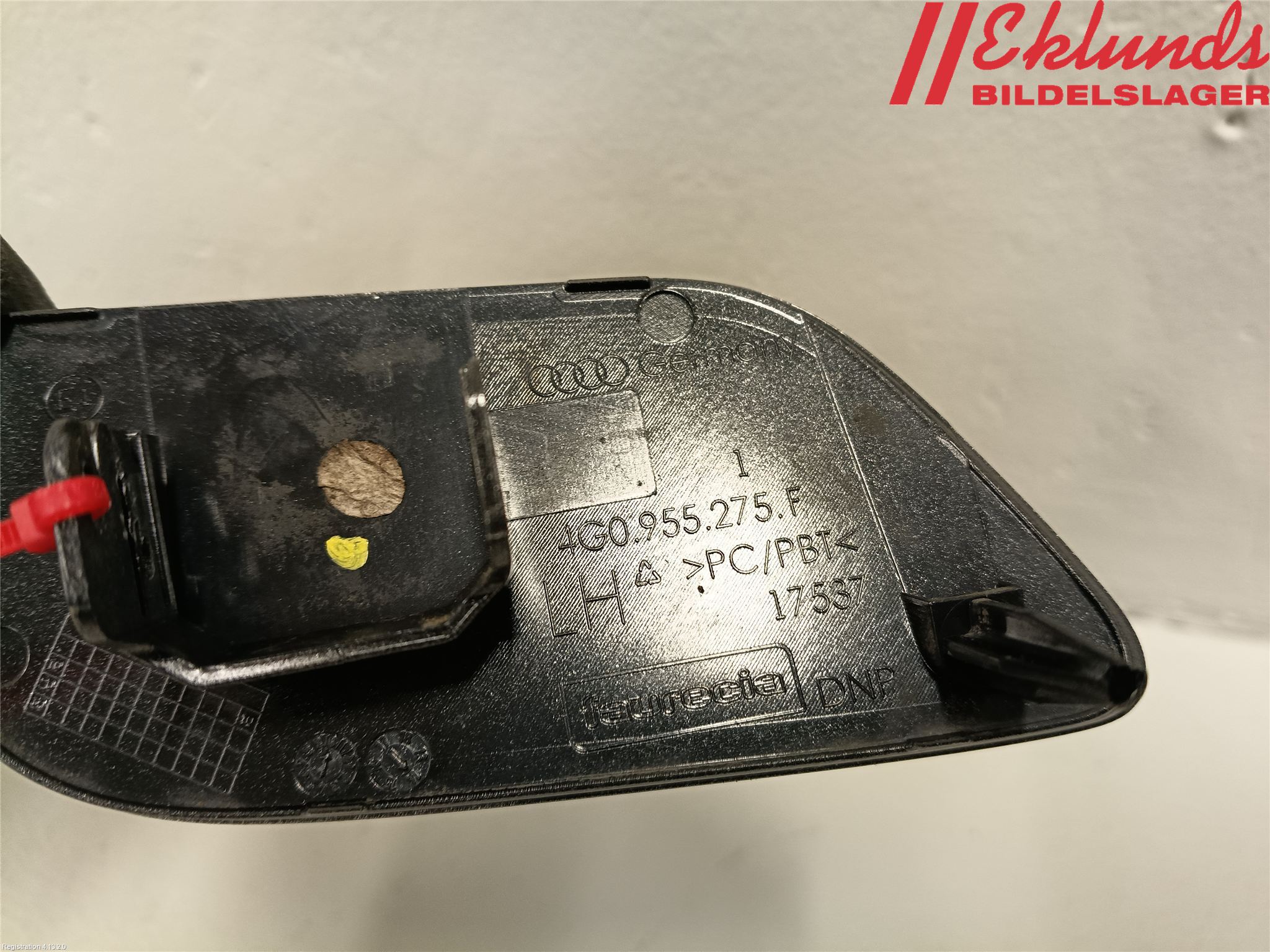 Audi A6/S6 4G 11-18 Spolarmunstycke Strålkastare