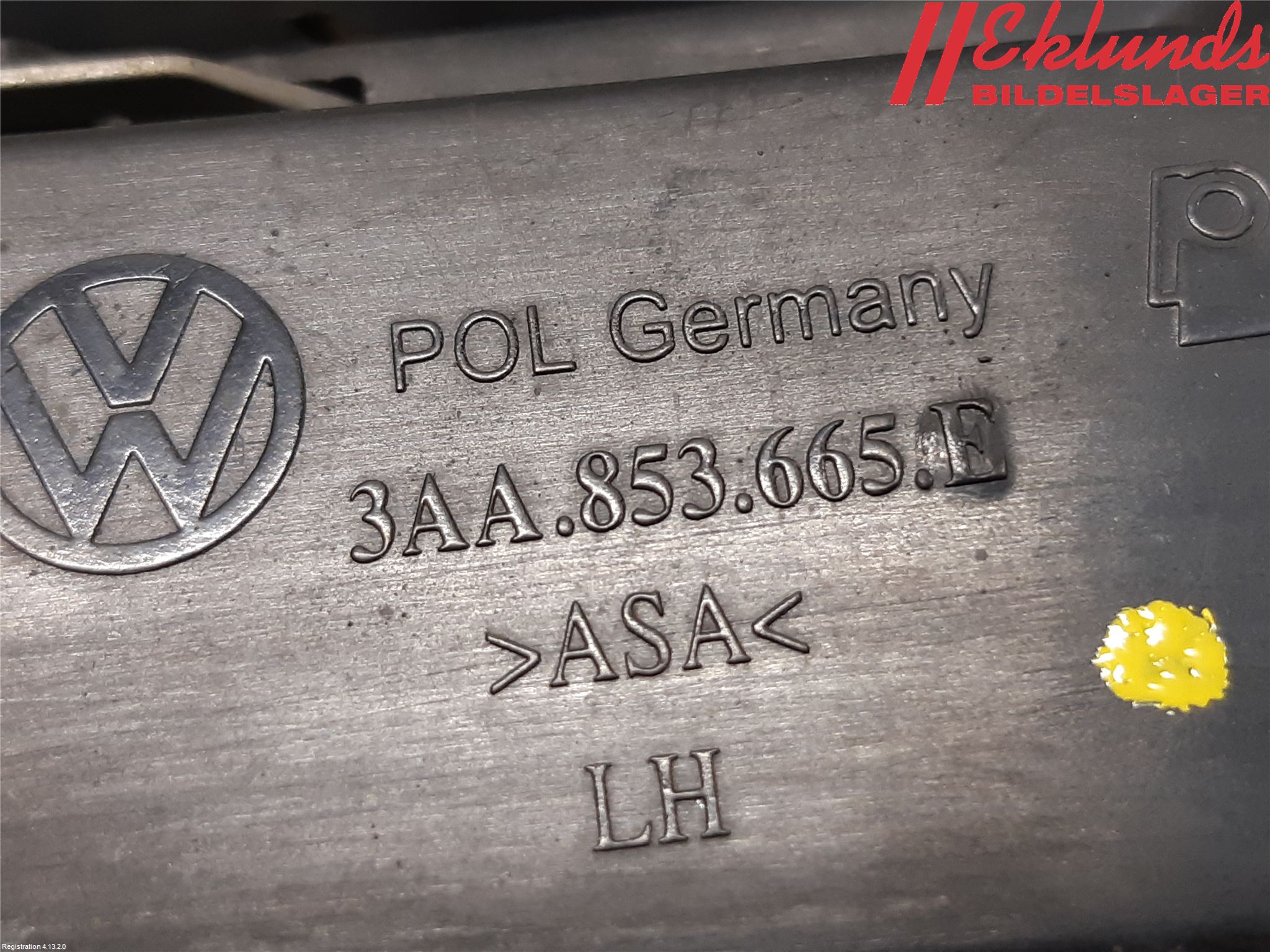 Volkswagen VW PASSAT 11-14 Dimljussarg Fram