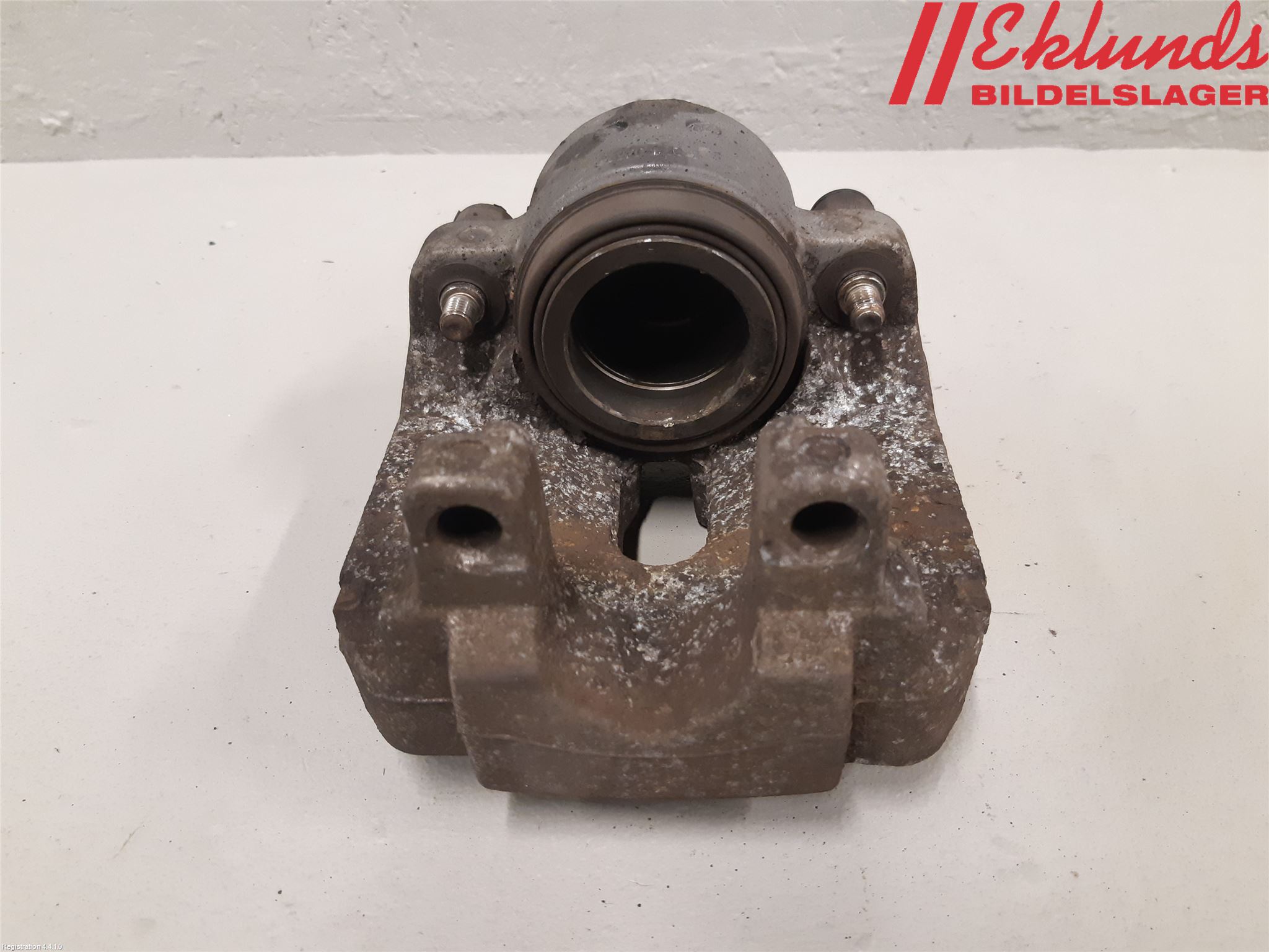 BMW 5 F10/F11/F18 09-17 Bromsok Fram Höger