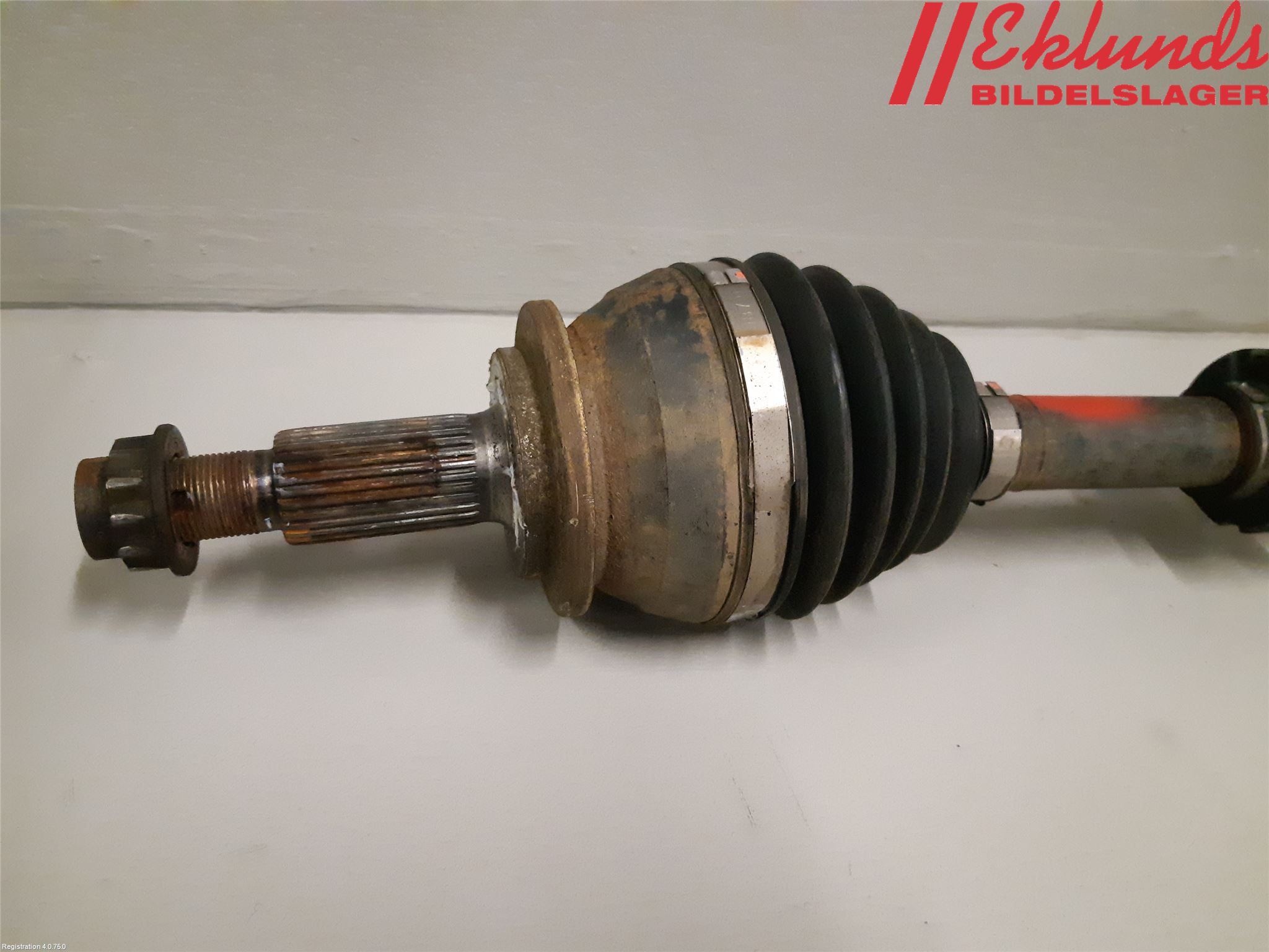 Toyota RAV4 19- Drivaxel Fram Vänster