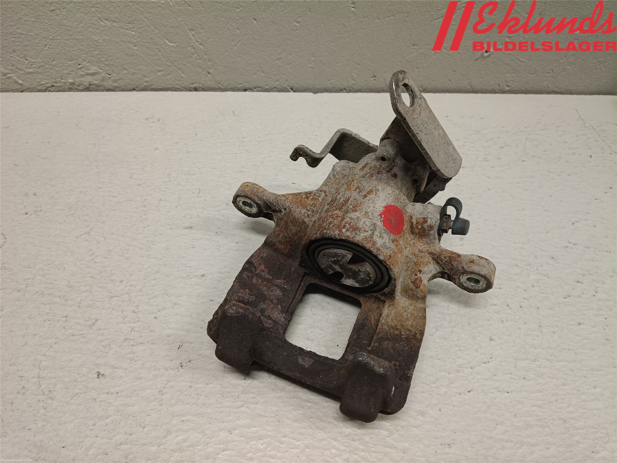 Ford TRANSIT/TOURNEO COURIER 13-23 Bromsok Bak Vänster