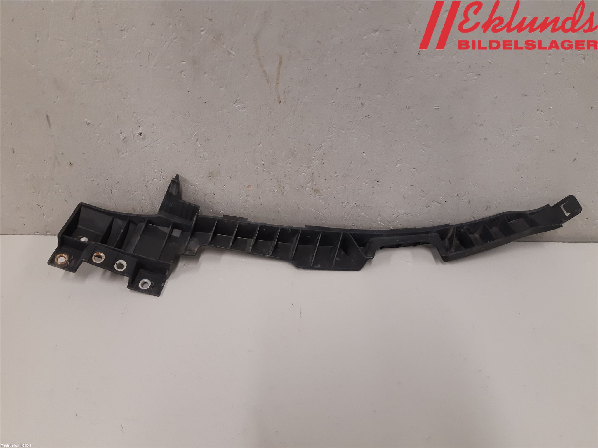 Opel INSIGNIA 09-16 Stötfångarfäste Fram Hö