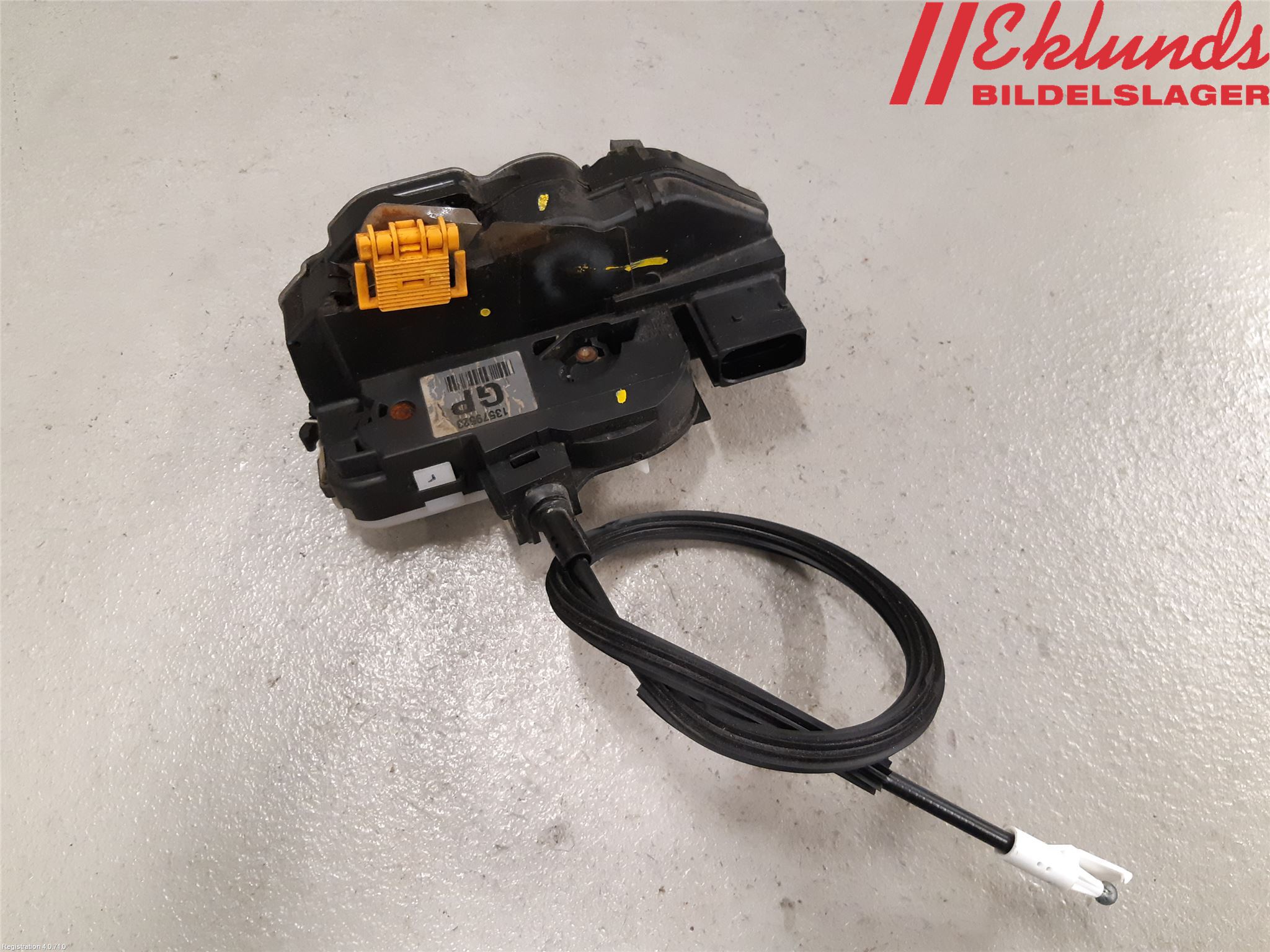 Opel INSIGNIA 09-16 Låskista-Dörrlås