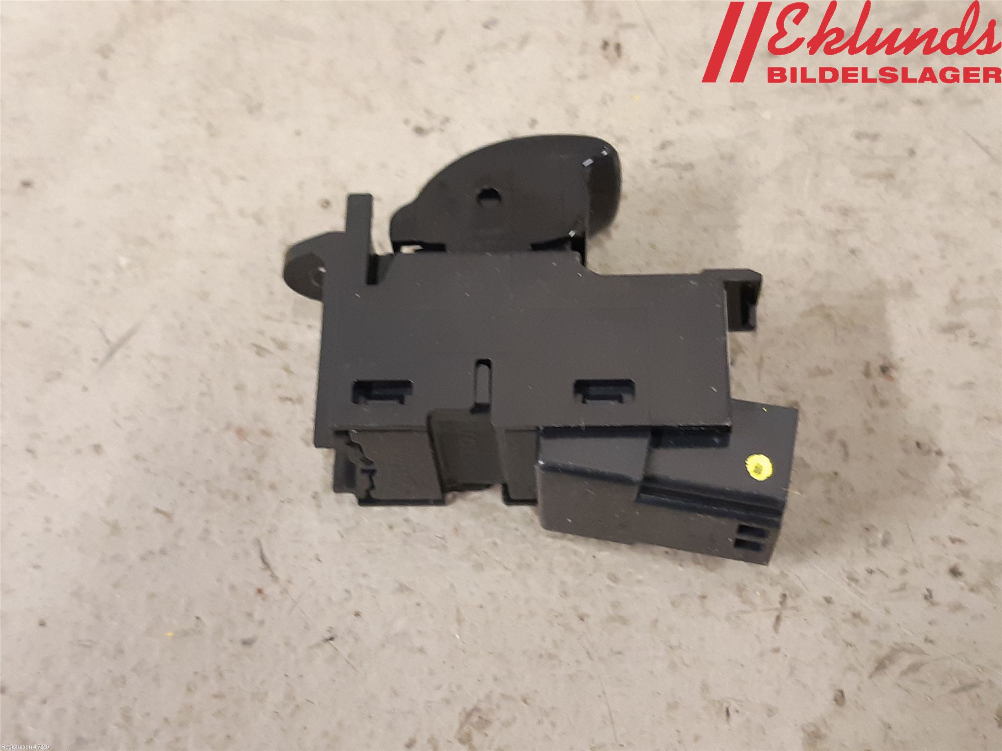 Volvo V90 17->> Strömställare Elhiss