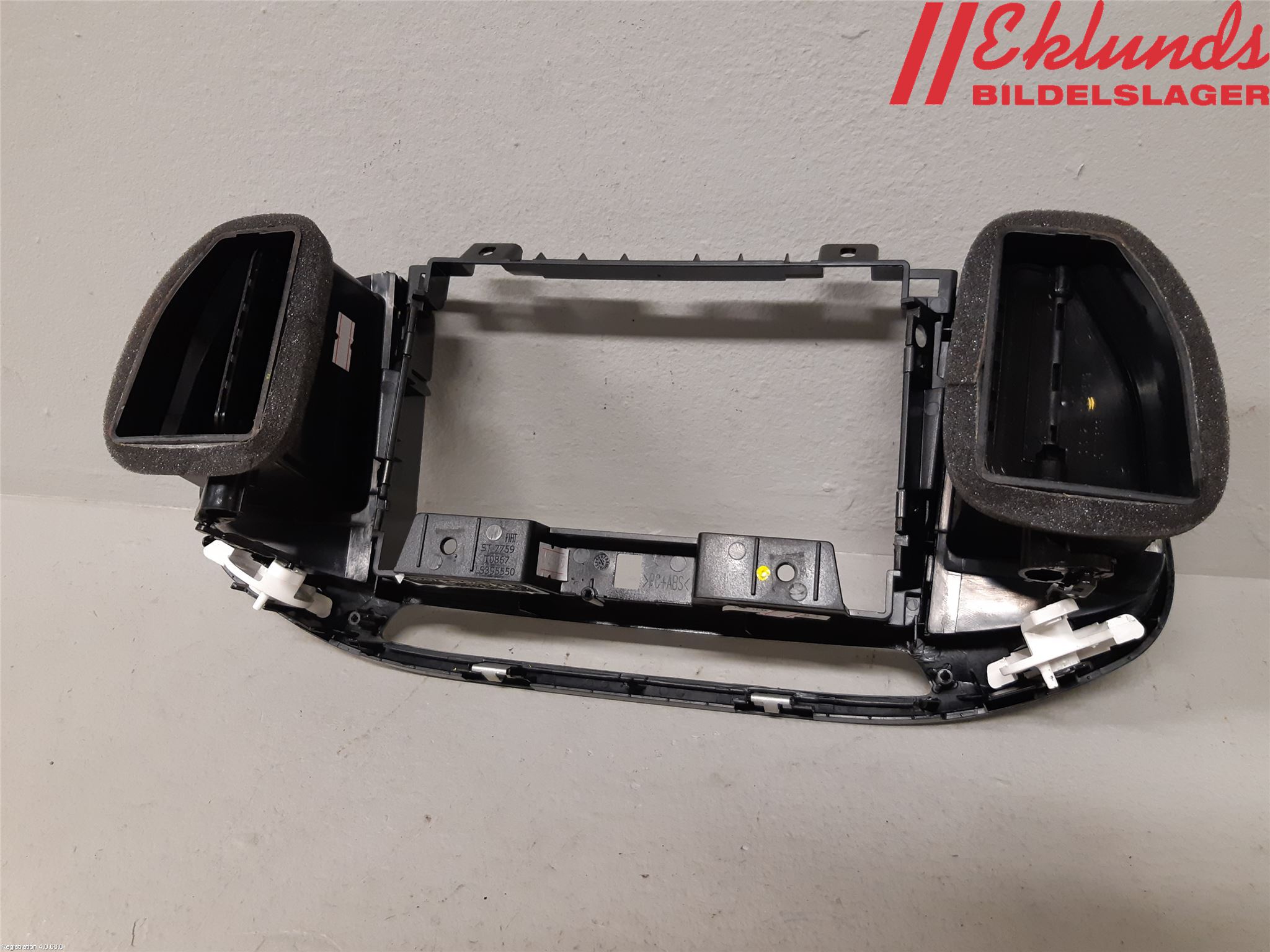 Fiat DOBLO CARGO Defrosterkanal-Munstycke