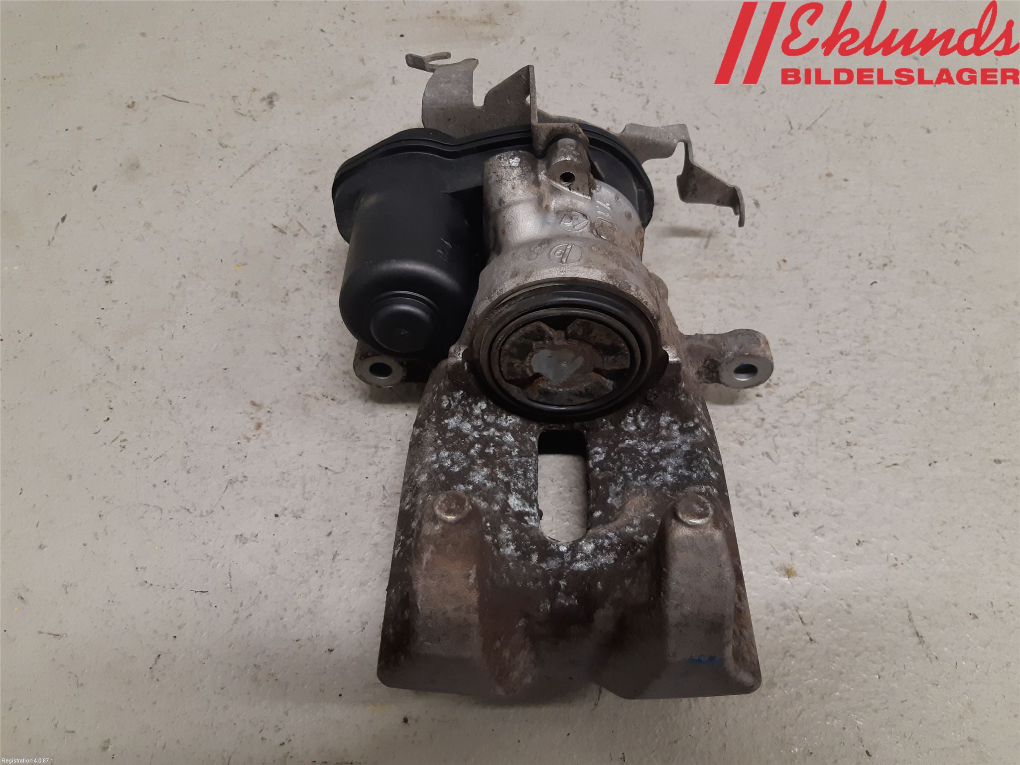 BMW 5 G30/G31/F90 17-23 Bromsok Bak Höger