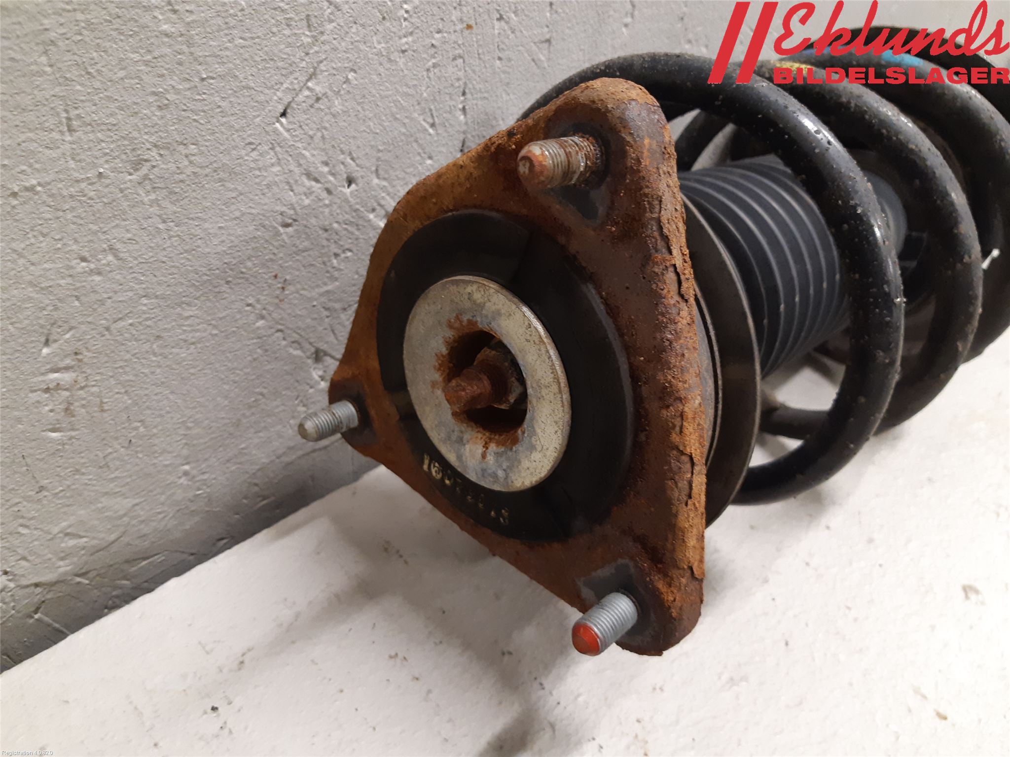 Kia CEED 12-18 Fjäderben Fram Vänster