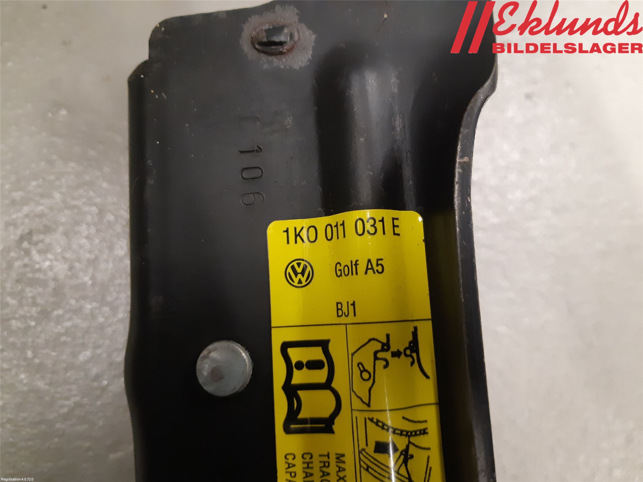 Volkswagen VW GOLF V 04-09 Domkraft