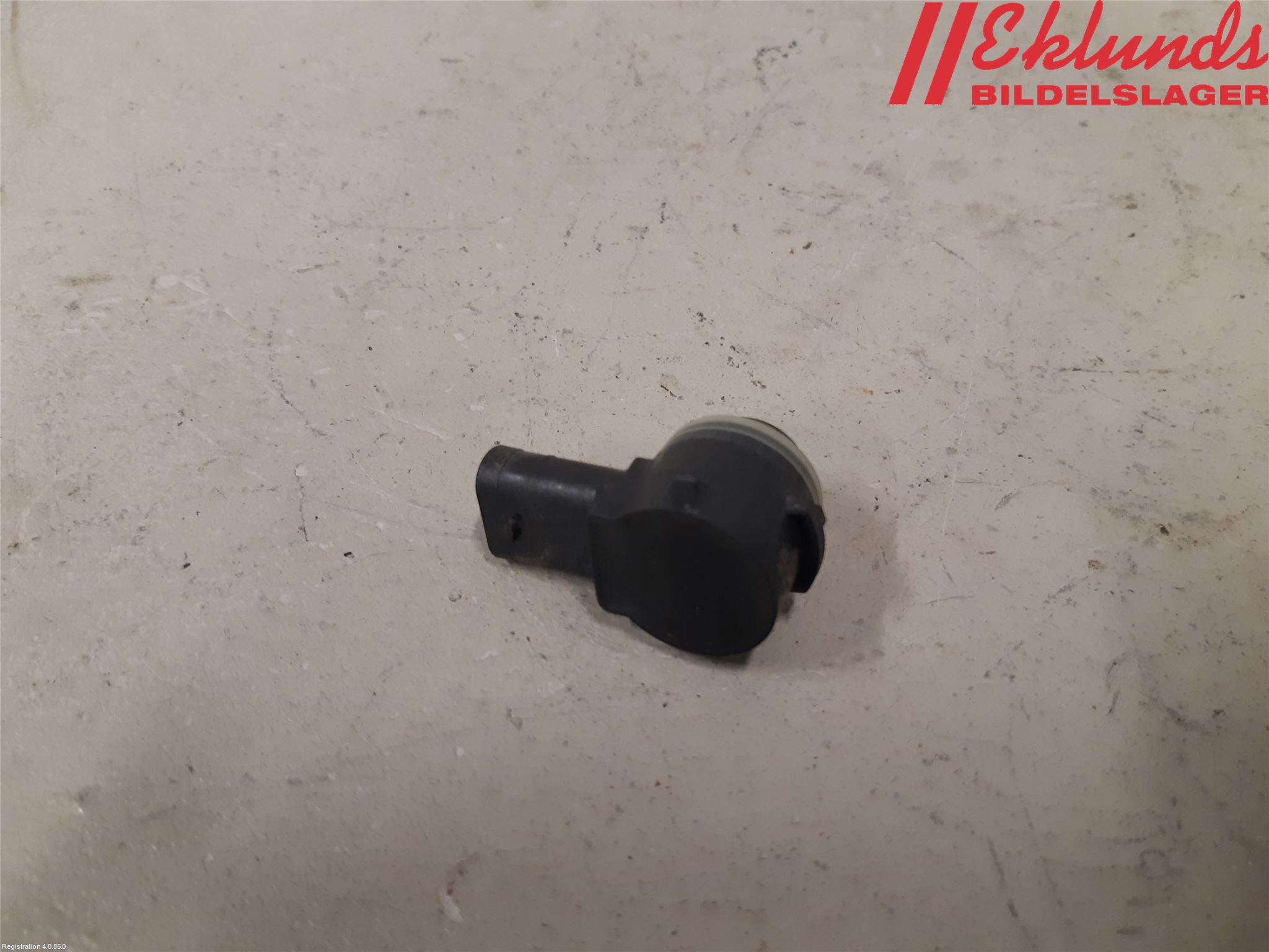 BMW 5 G30/G31/F90 17-23 Parkeringshjälp Frontsensor