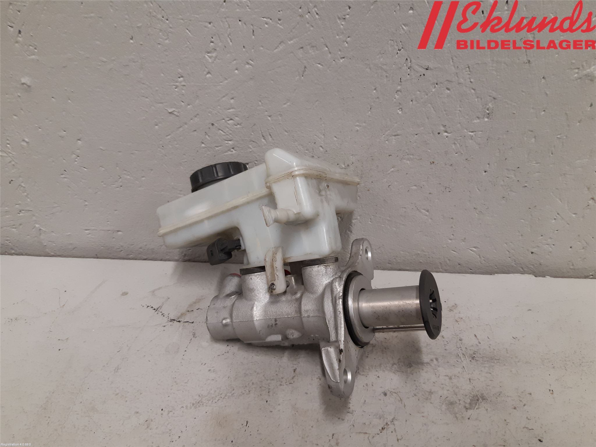 Volkswagen VW PASSAT 15-19 Broms Huvudcylinder