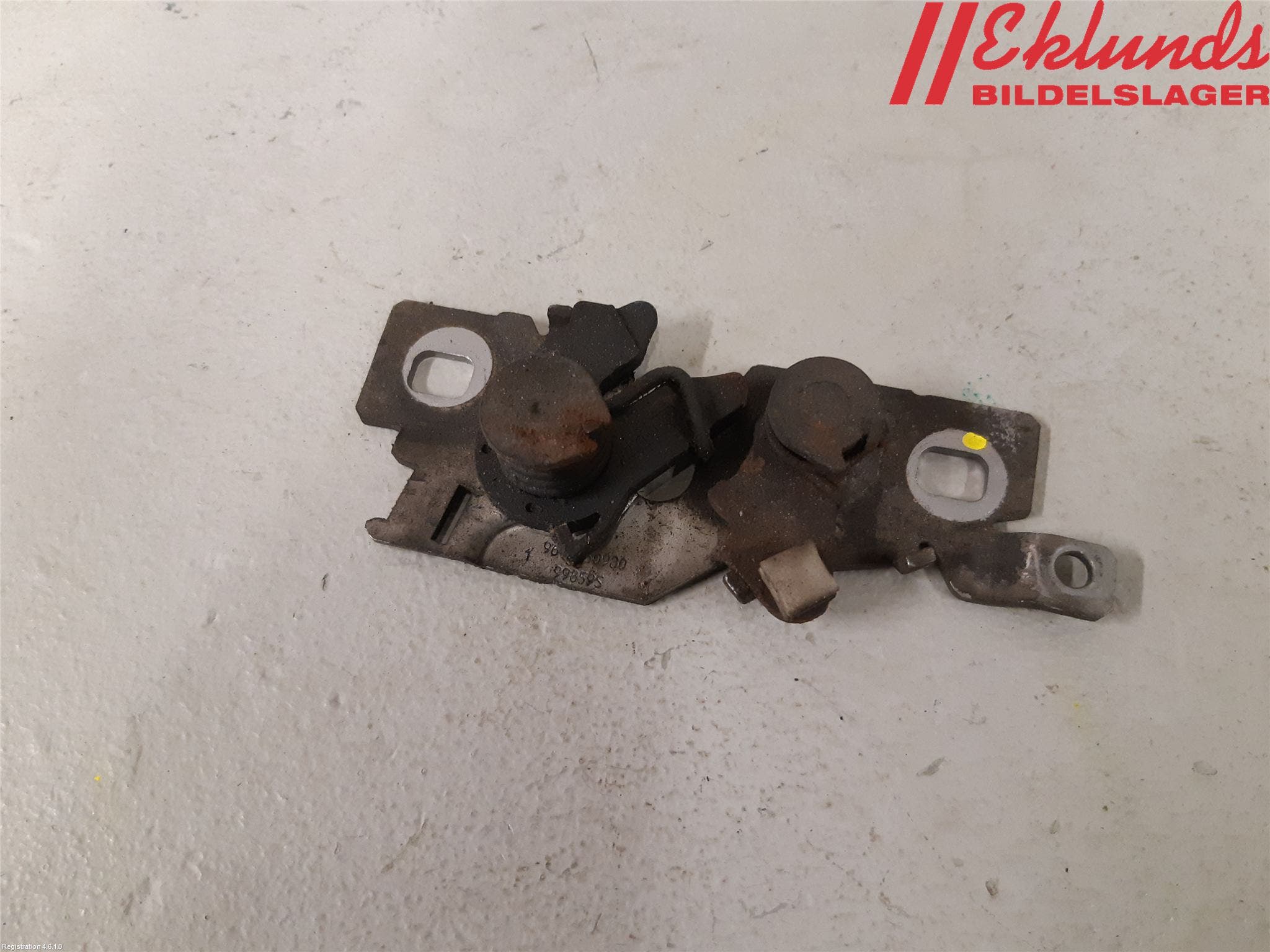 Peugeot 308 14-21 Huv Spärr