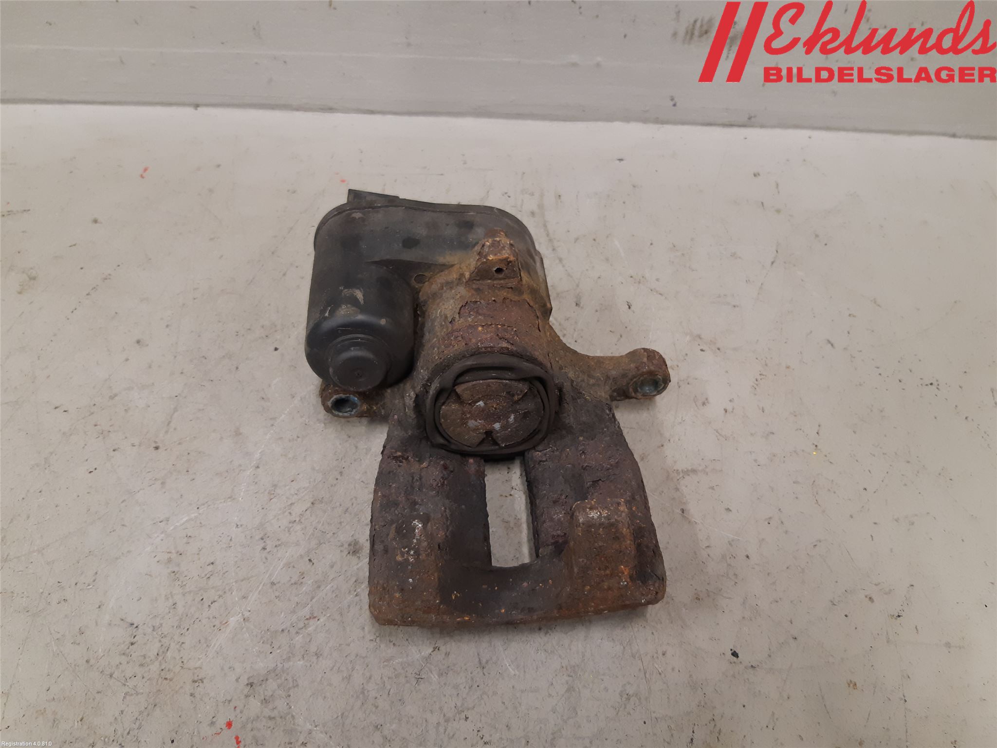 Volvo XC70 14-16 Bromsok Bak Höger