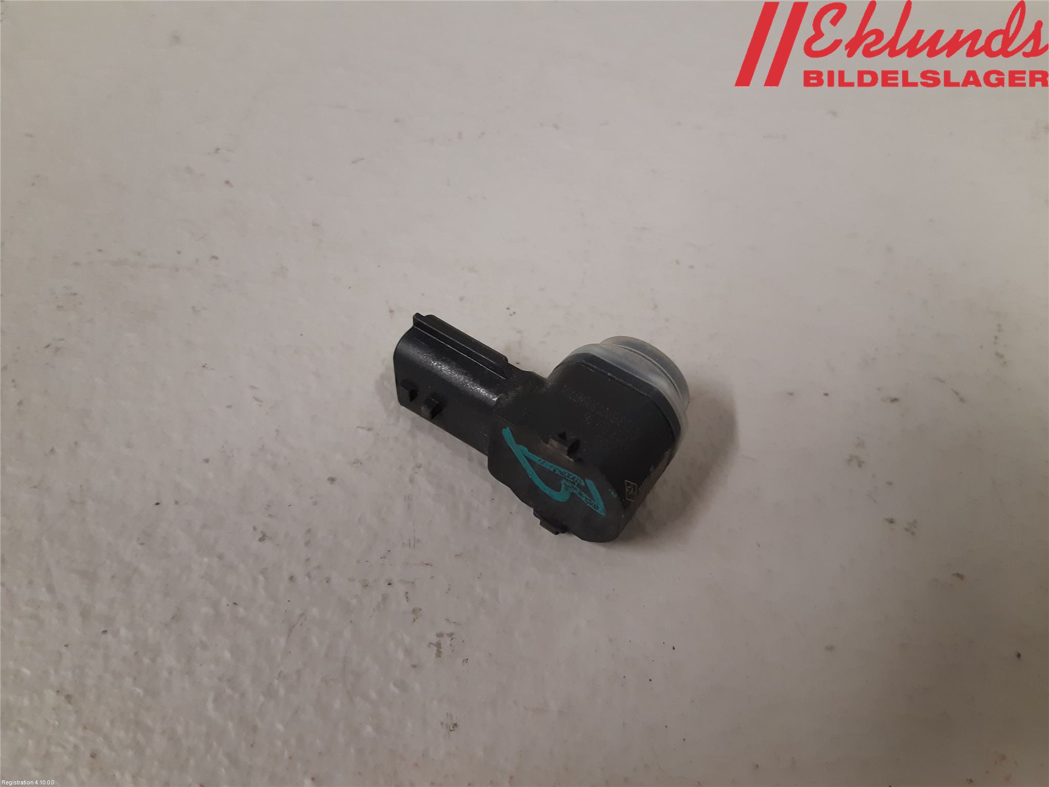 Renault CAPTUR 13-19 Parkeringshjälp Backsensor