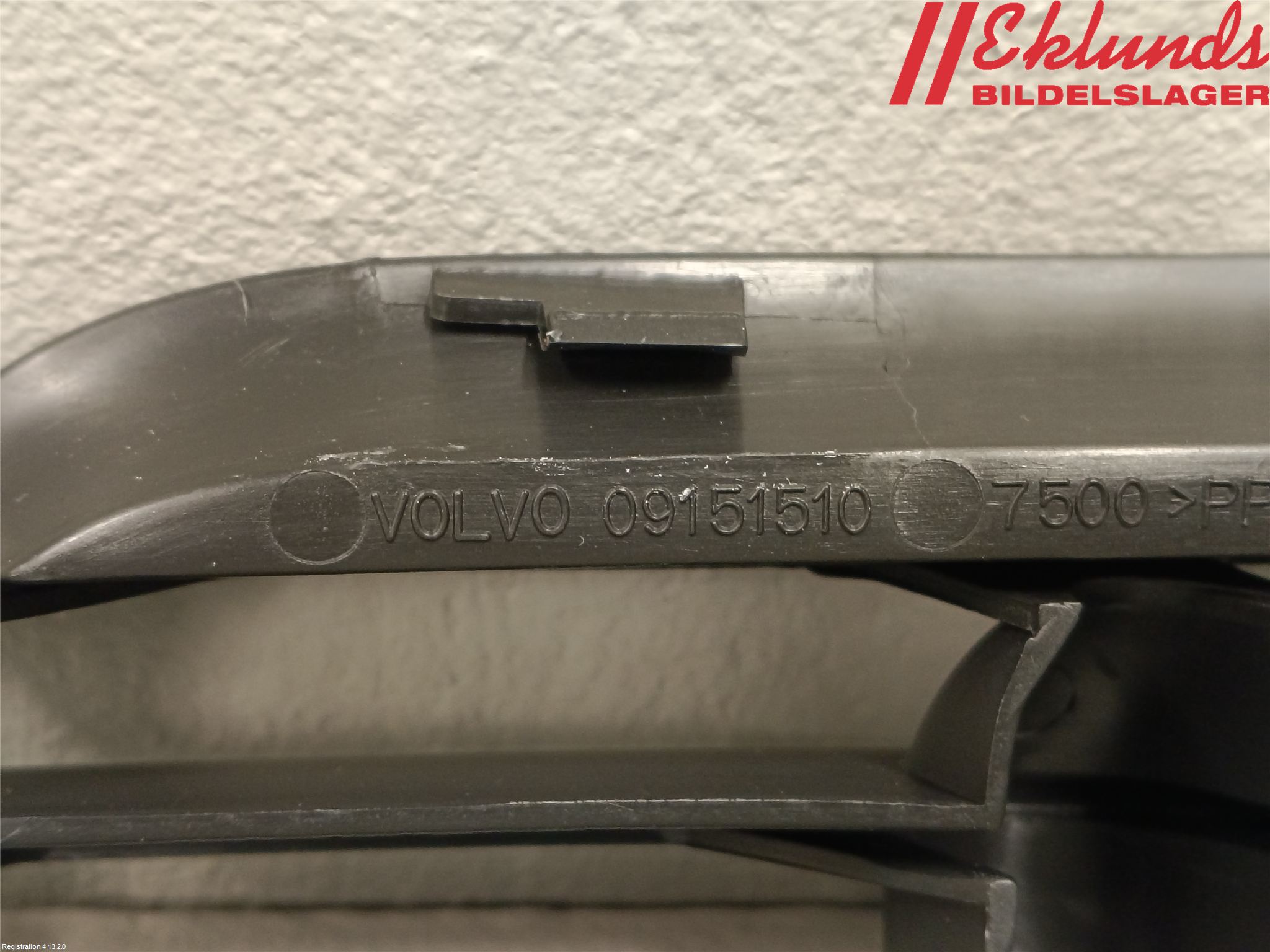Volvo S70/V70/XC  97-00 Stöt Utfyllnad-List-Grill