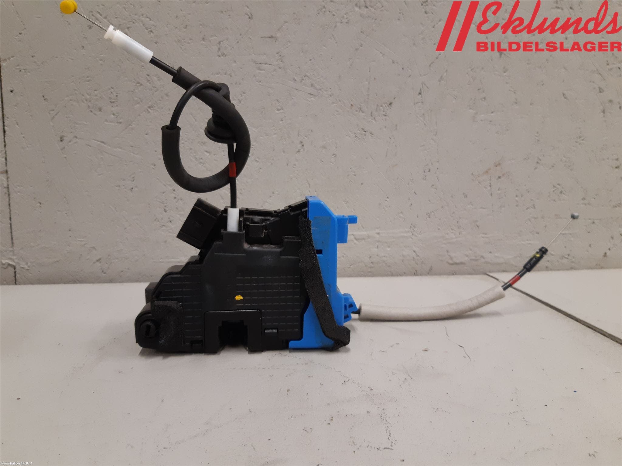 Kia CEED 12-18 Låskista-Dörrlås