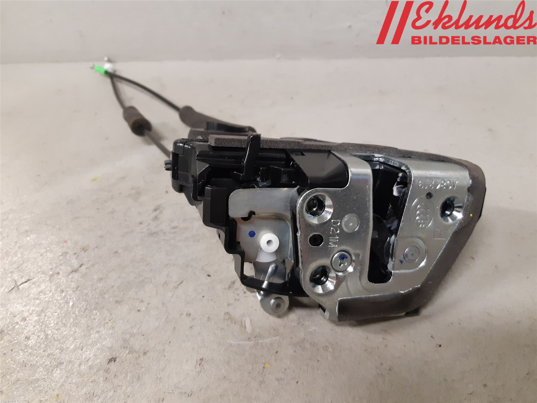 Toyota COROLLA 19- Låskista-Dörrlås