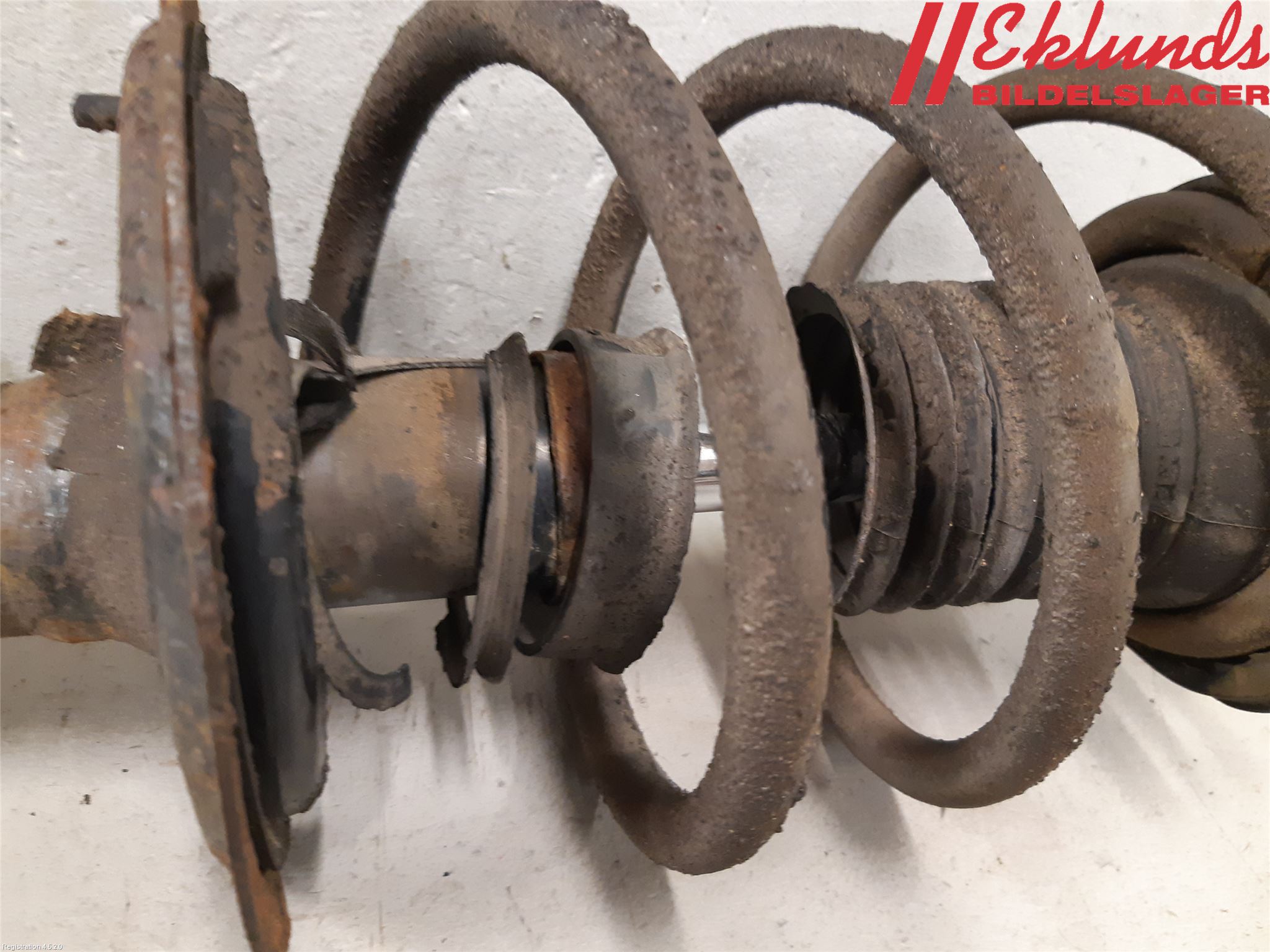 Mitsubishi OUTLANDER 13-21 Fjäderben Fram Höger