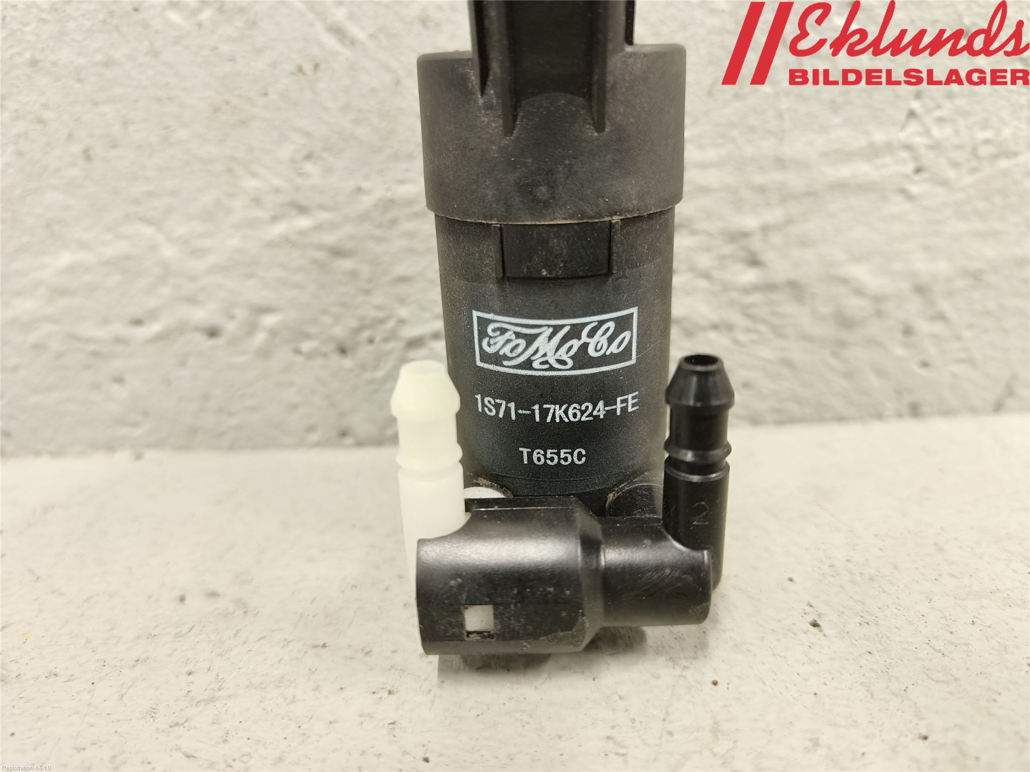 Ford KUGA 08-12 Spolarpump Vindruta