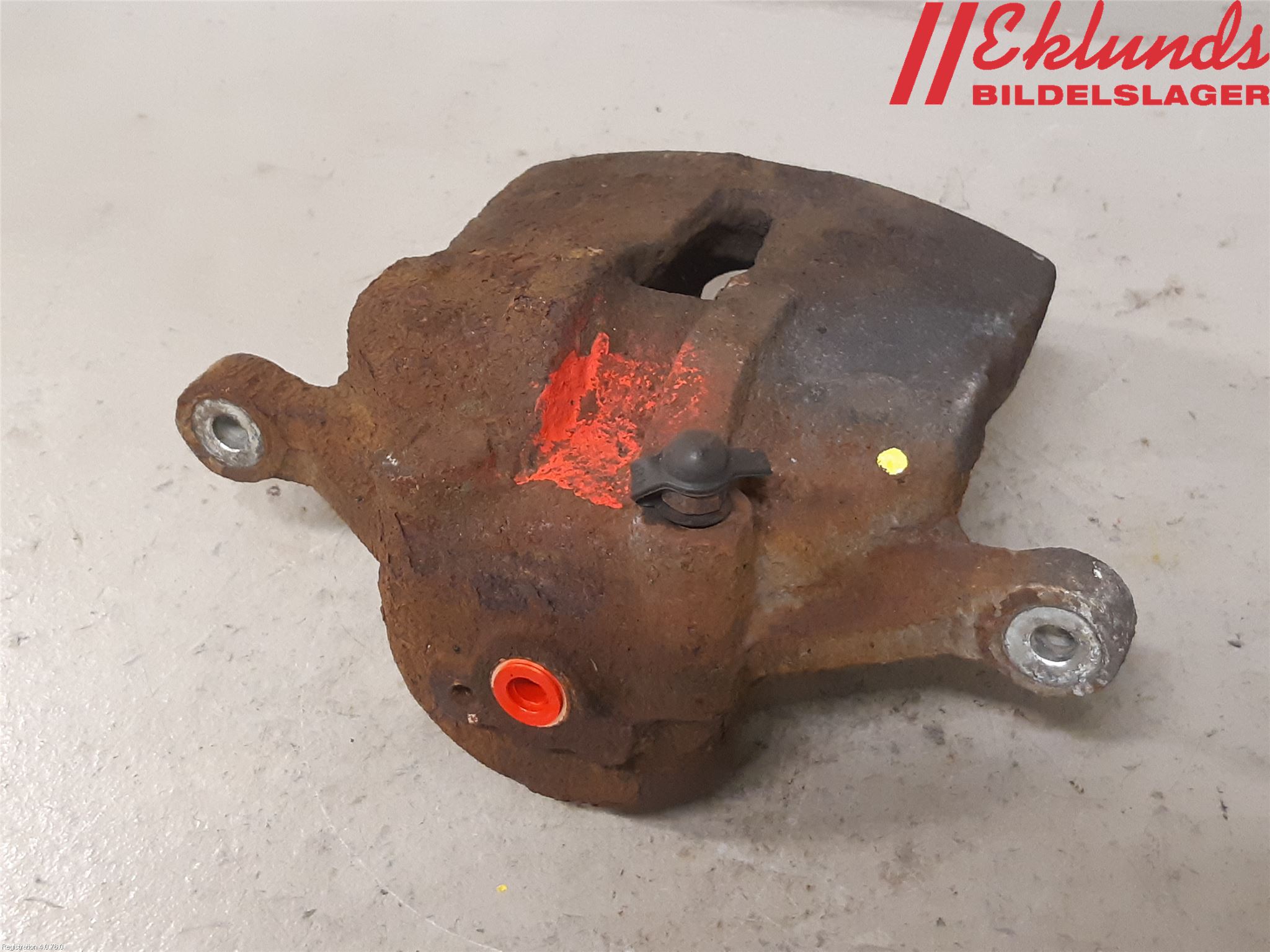 Kia CEED 06-12 Bromsok Fram Vänster