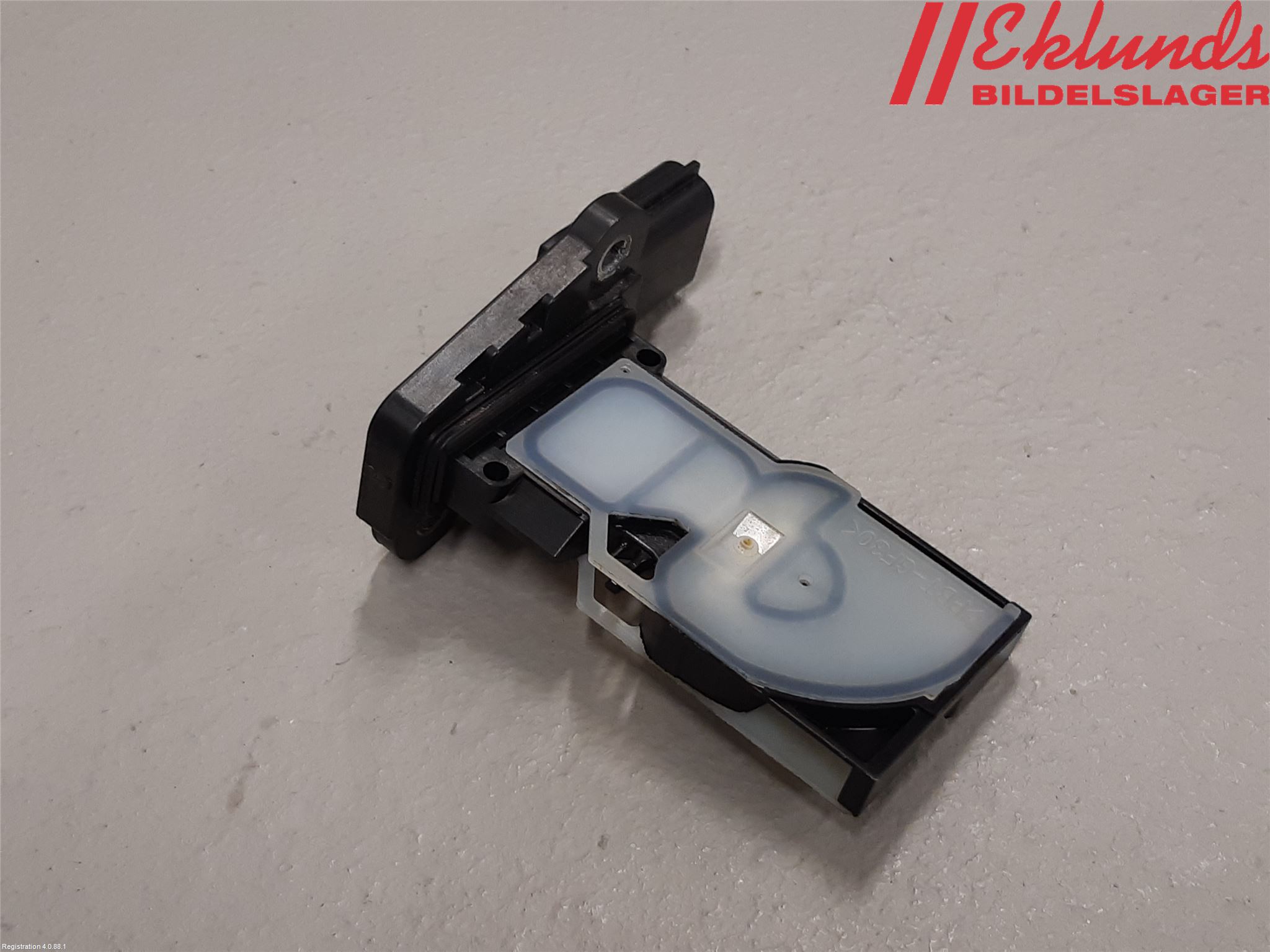 Dacia DUSTER 18-24 Injluftmassamätare