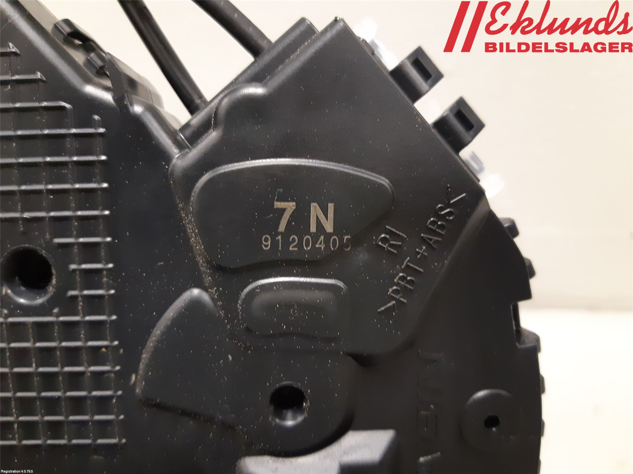 Lexus ES 250/300/330 Låskista-Dörrlås