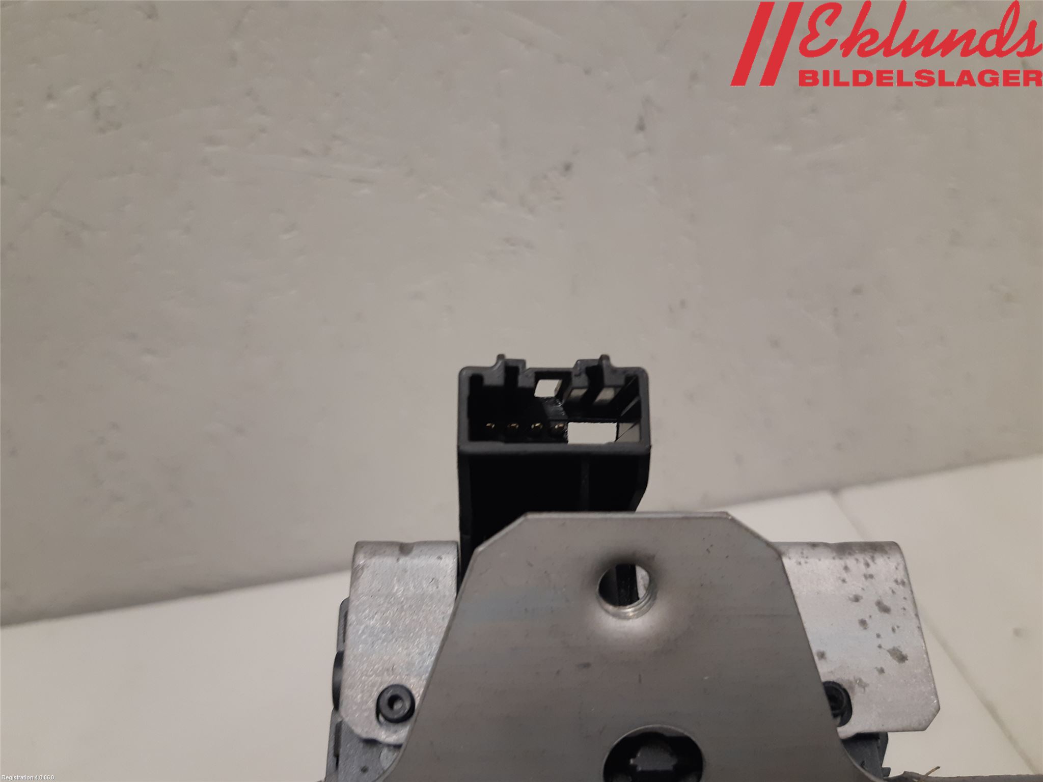 Volvo XC60 14-17 Låskista Baklucka