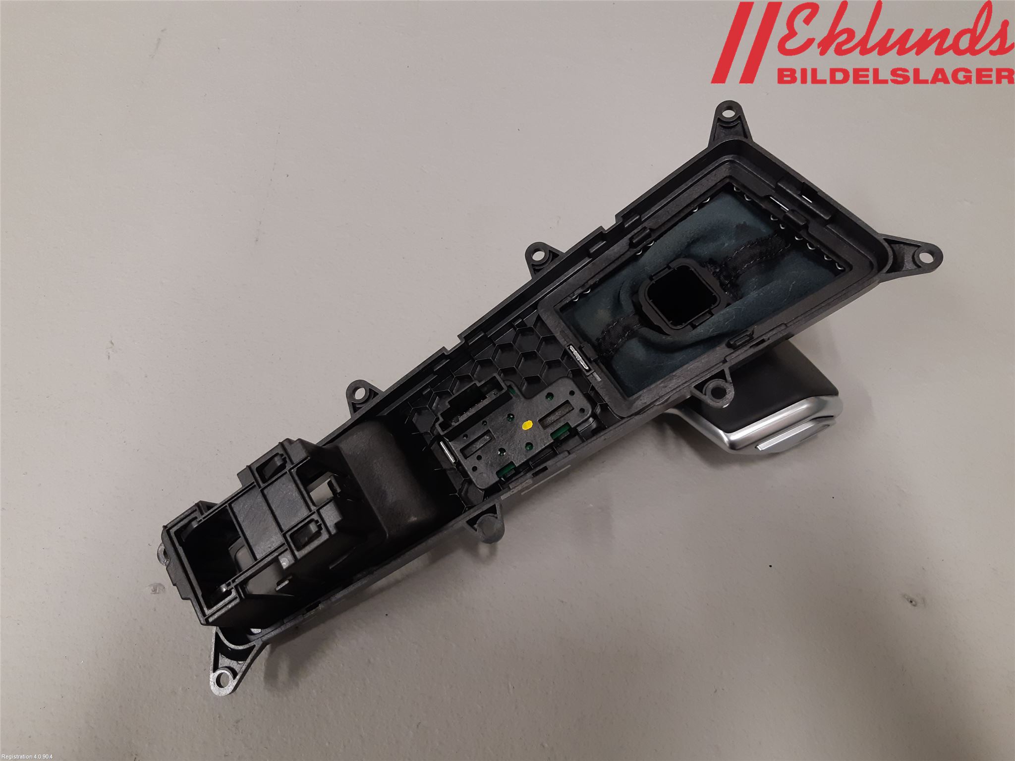 Audi A6 F2/C8 19- Växelspaksknopp