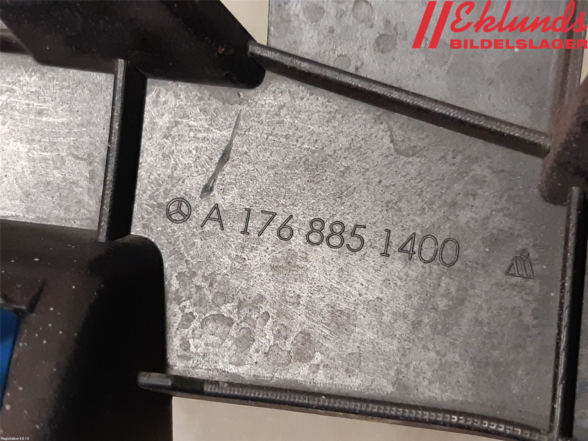 Mercedes-Benz MB A-KLASS (W176) 13-18 Stötfångarfäste Fram Hö