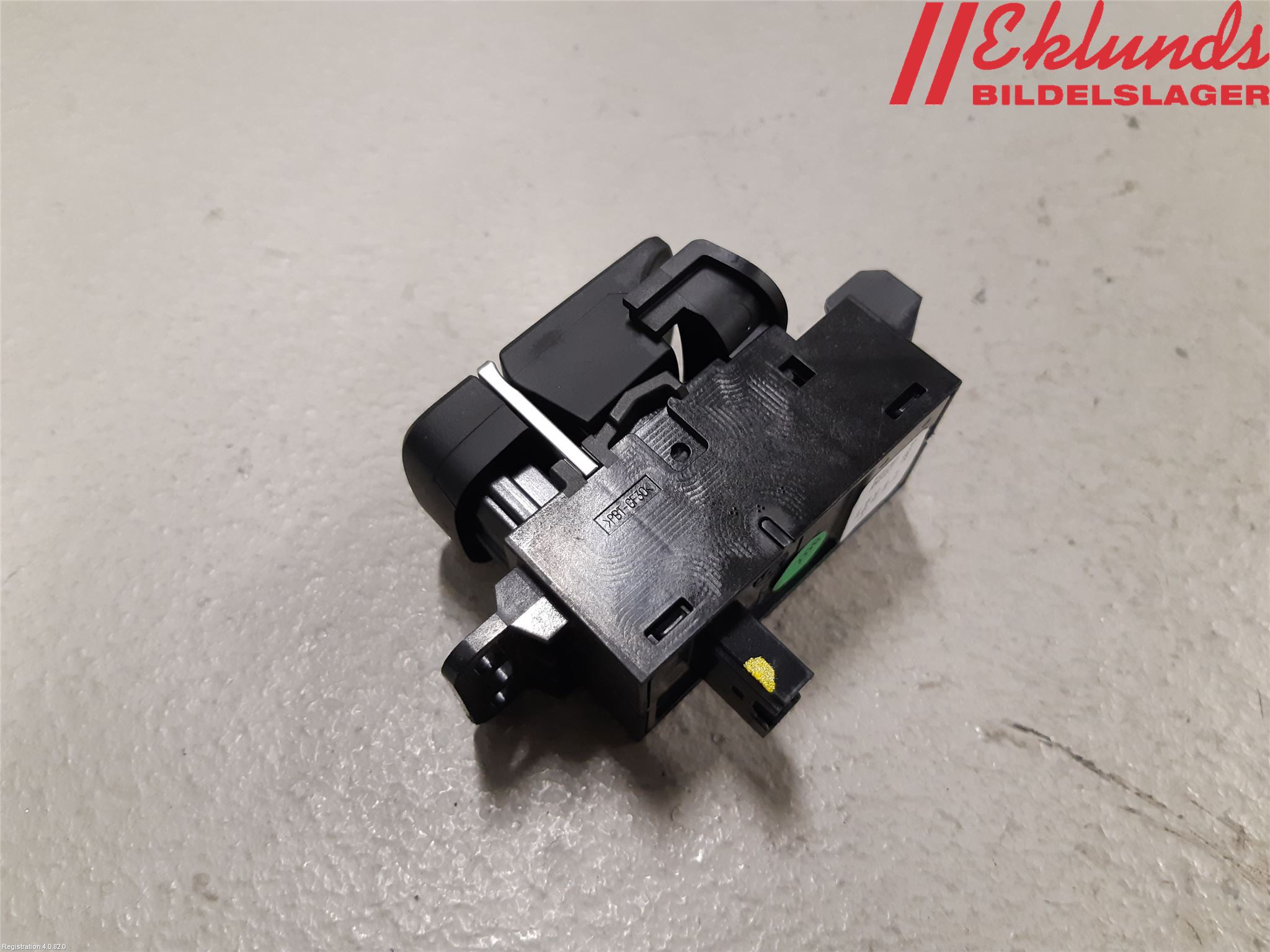 BMW 5 G30/G31/F90 17-23 Strömställare Parkeringsbroms