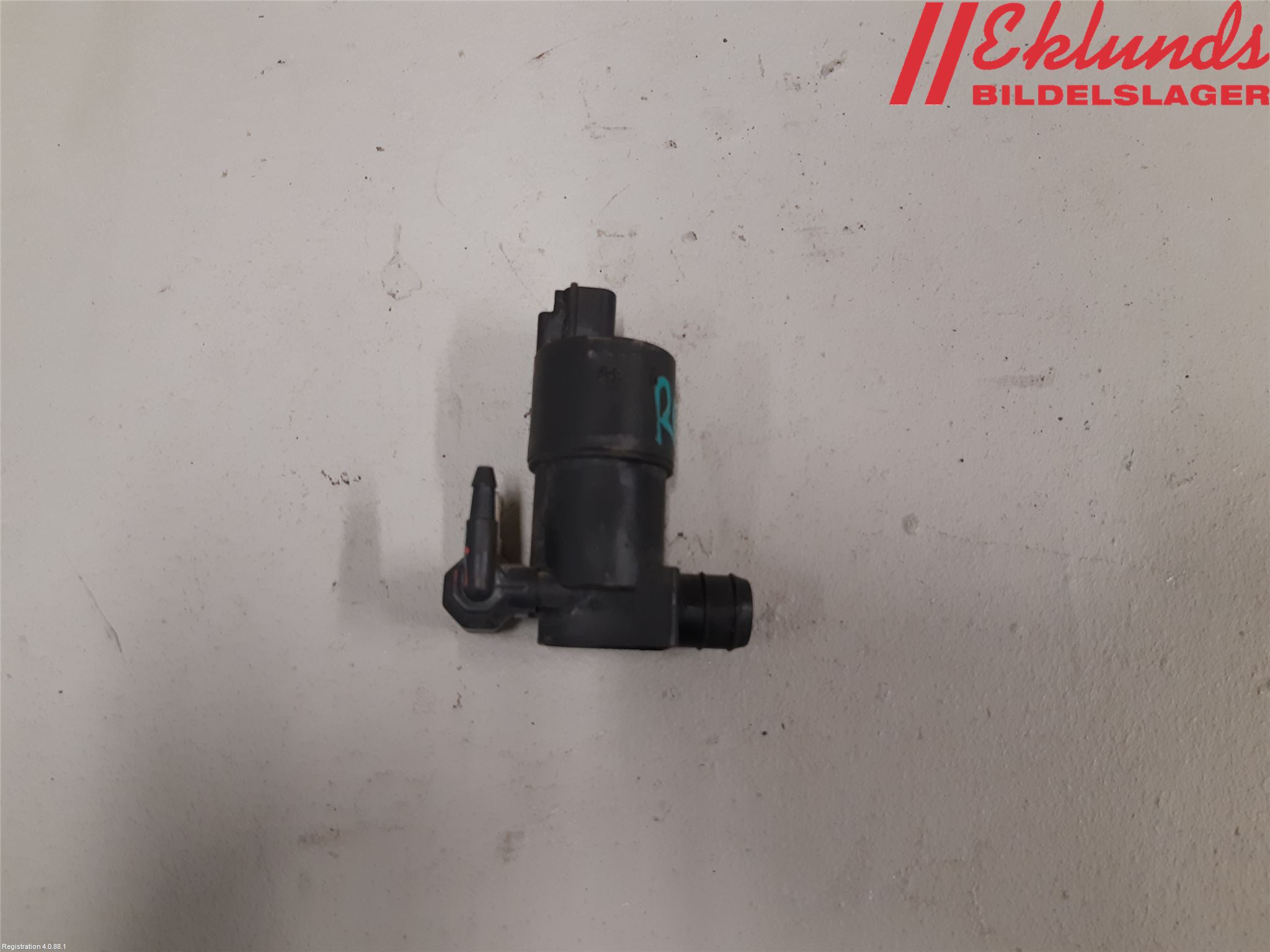 Toyota C-HR 16-23 Spolarpump Vindruta