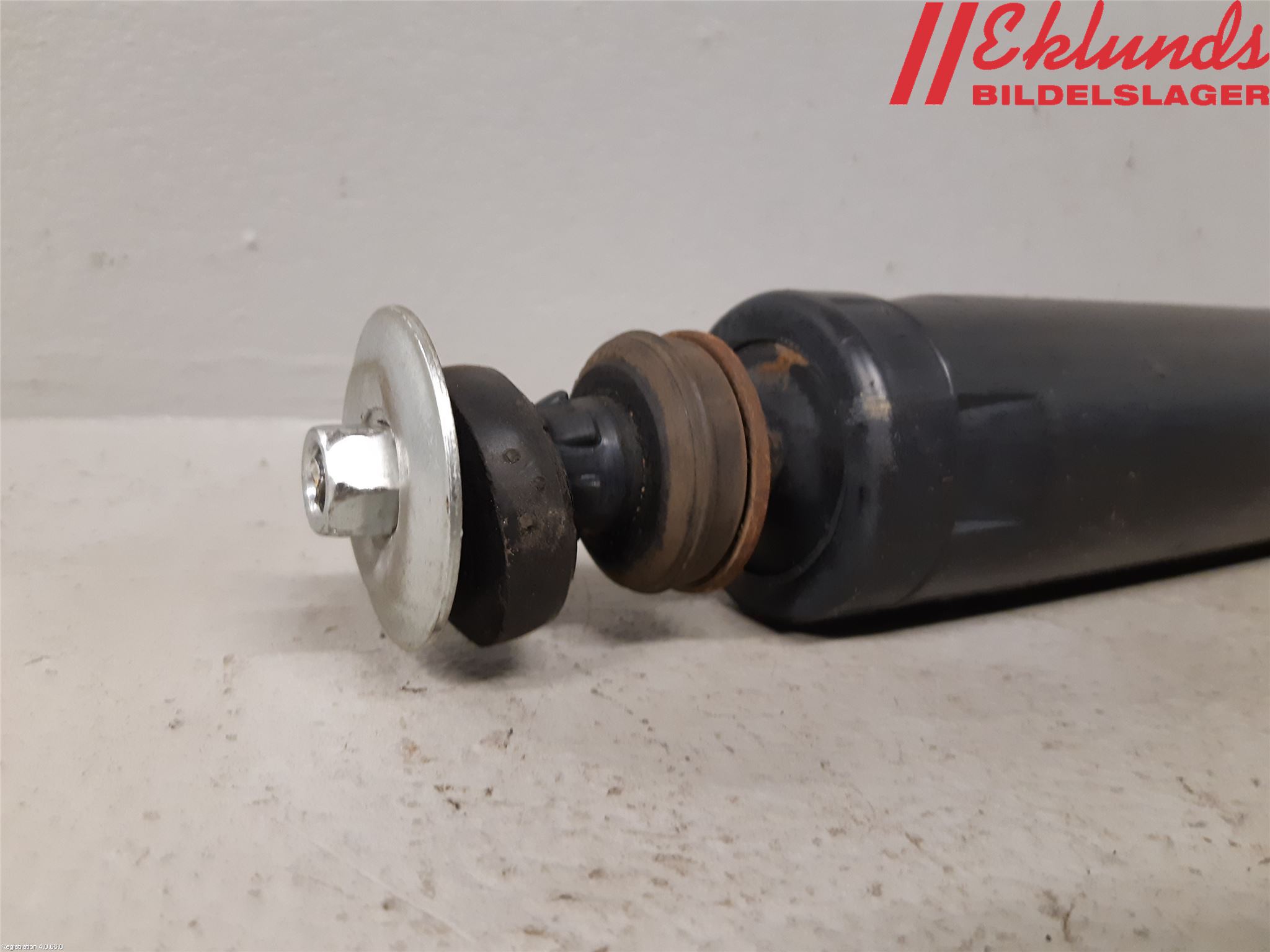Ford MUSTANG V 05-14 Stötdämpare Bak
