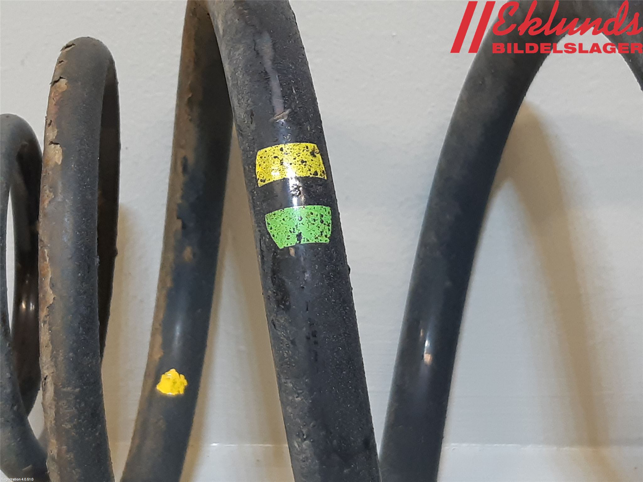 Opel VIVARO 01-14 Fjäder Bak