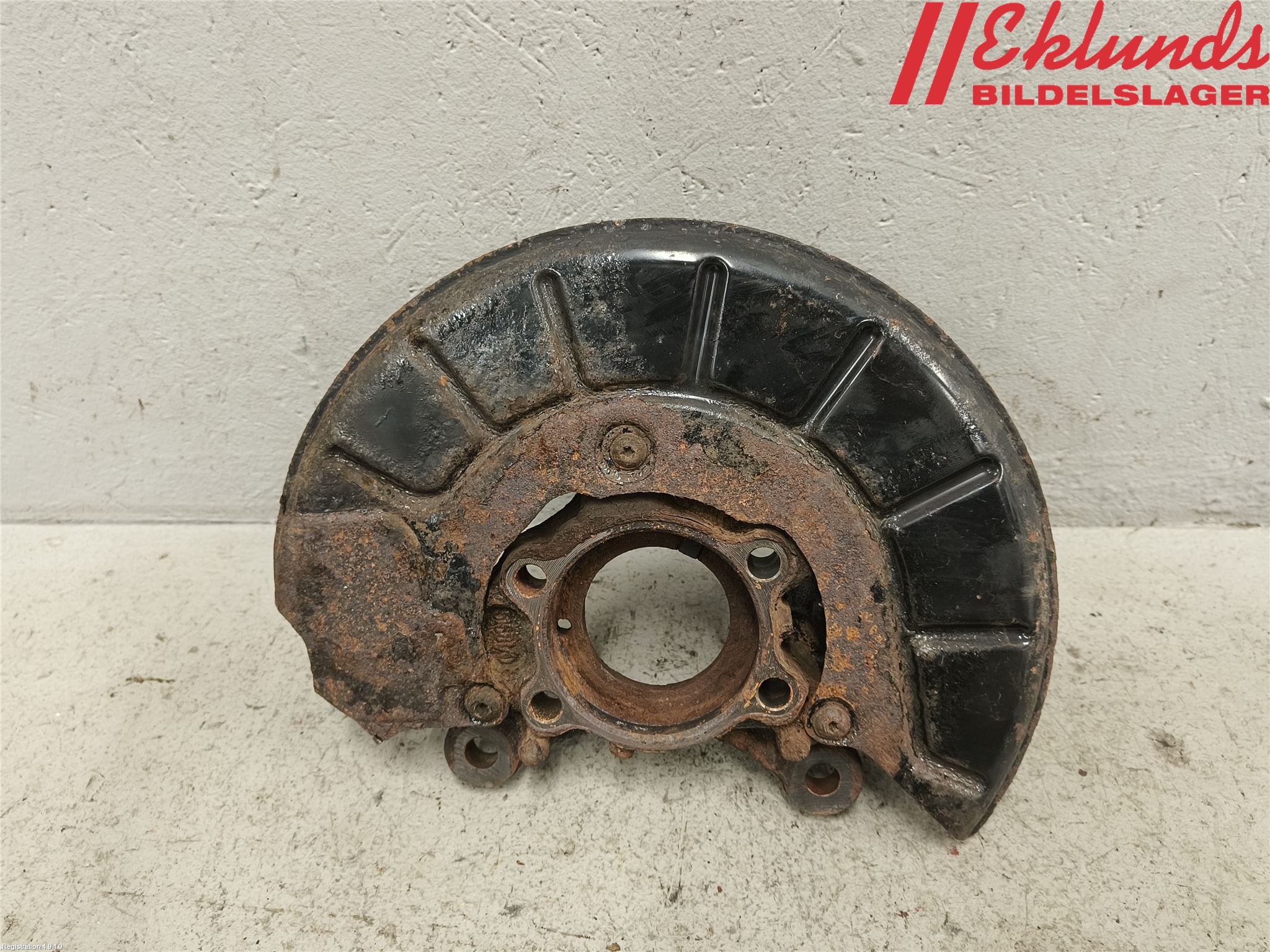 Audi Q3 8U 12-18 Styrspindel Lagerhus Hö