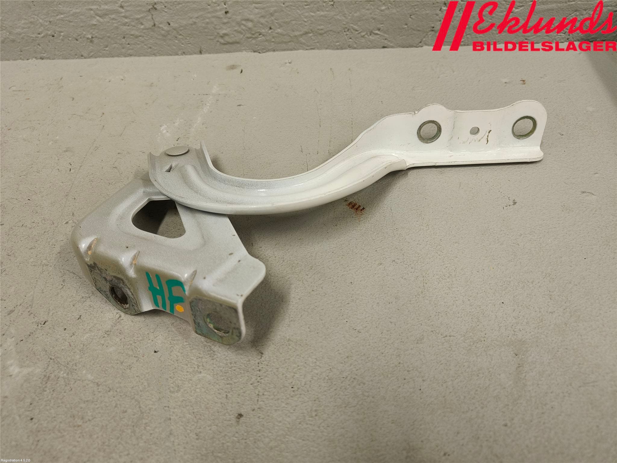 Hyundai IONIQ AE 17-22 Huvgångjärn