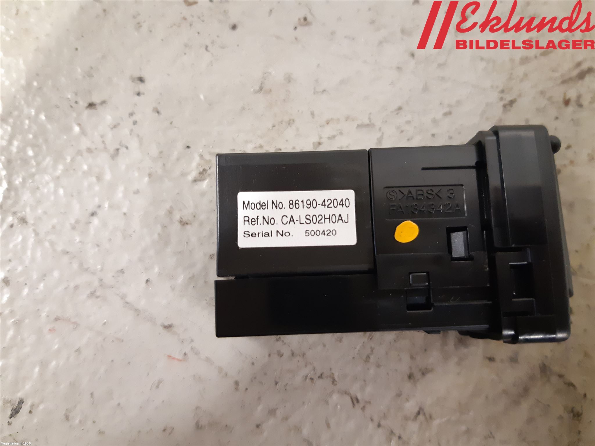 Toyota RAV4 13-18 Usb Connection